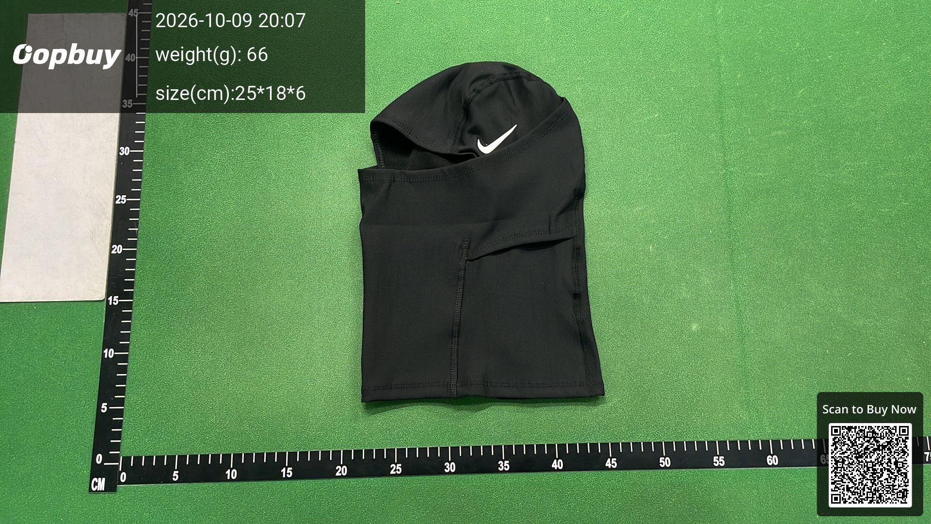 Foto QC 2 de Supreme Heat Reactive Balaclava Leopard
