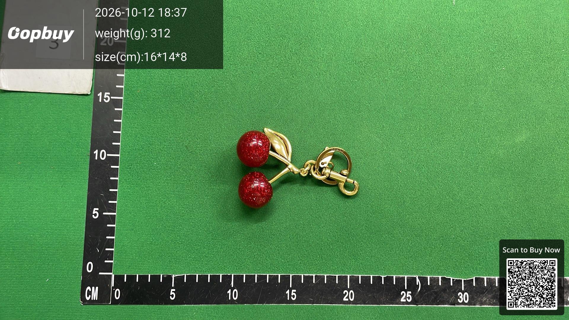 Foto QC 2 de Coach Pretzel Key Holder And Bag Charm Gold
