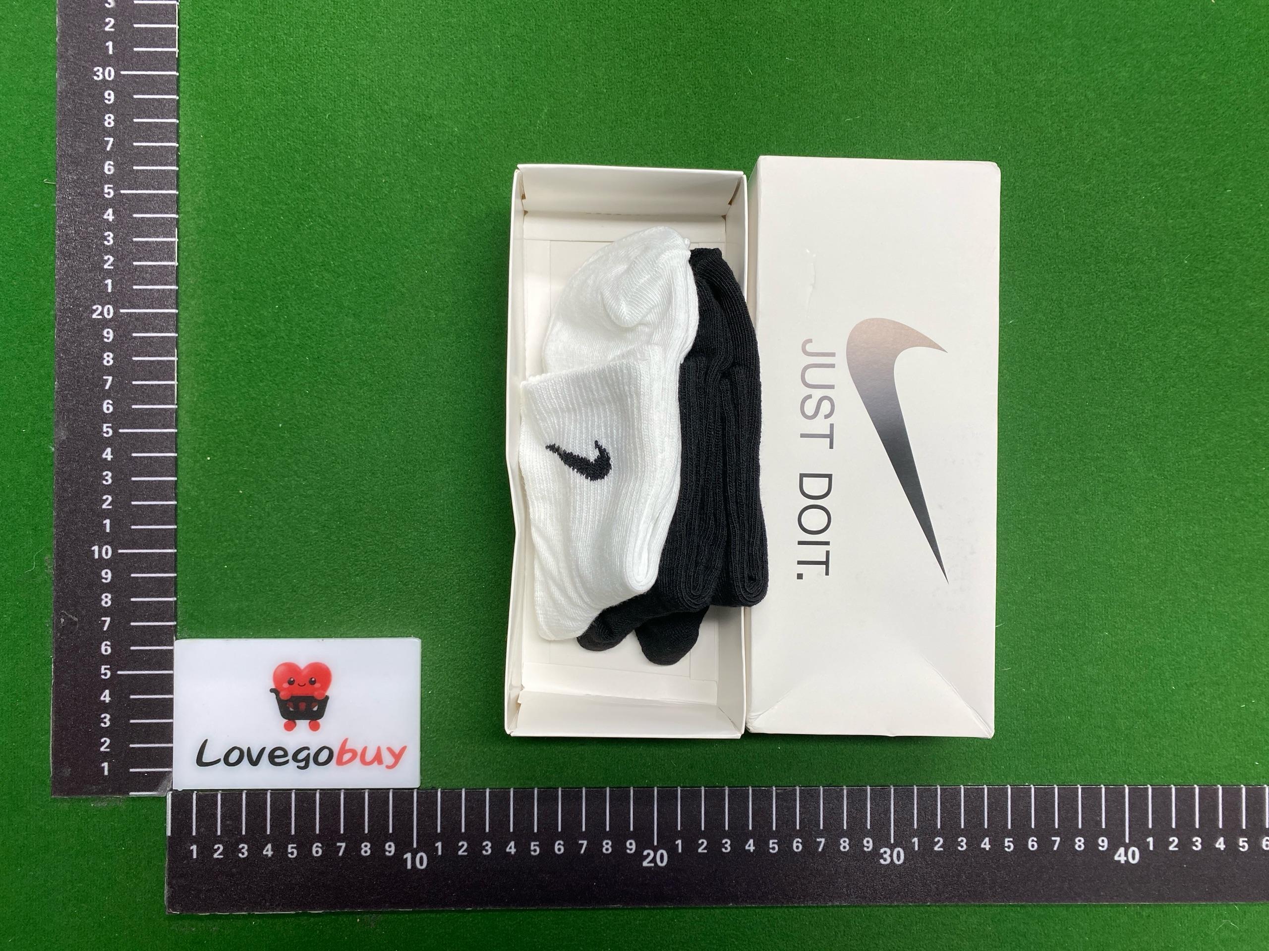Foto QC 7 de Nike Crew Socks Swoosh White Black