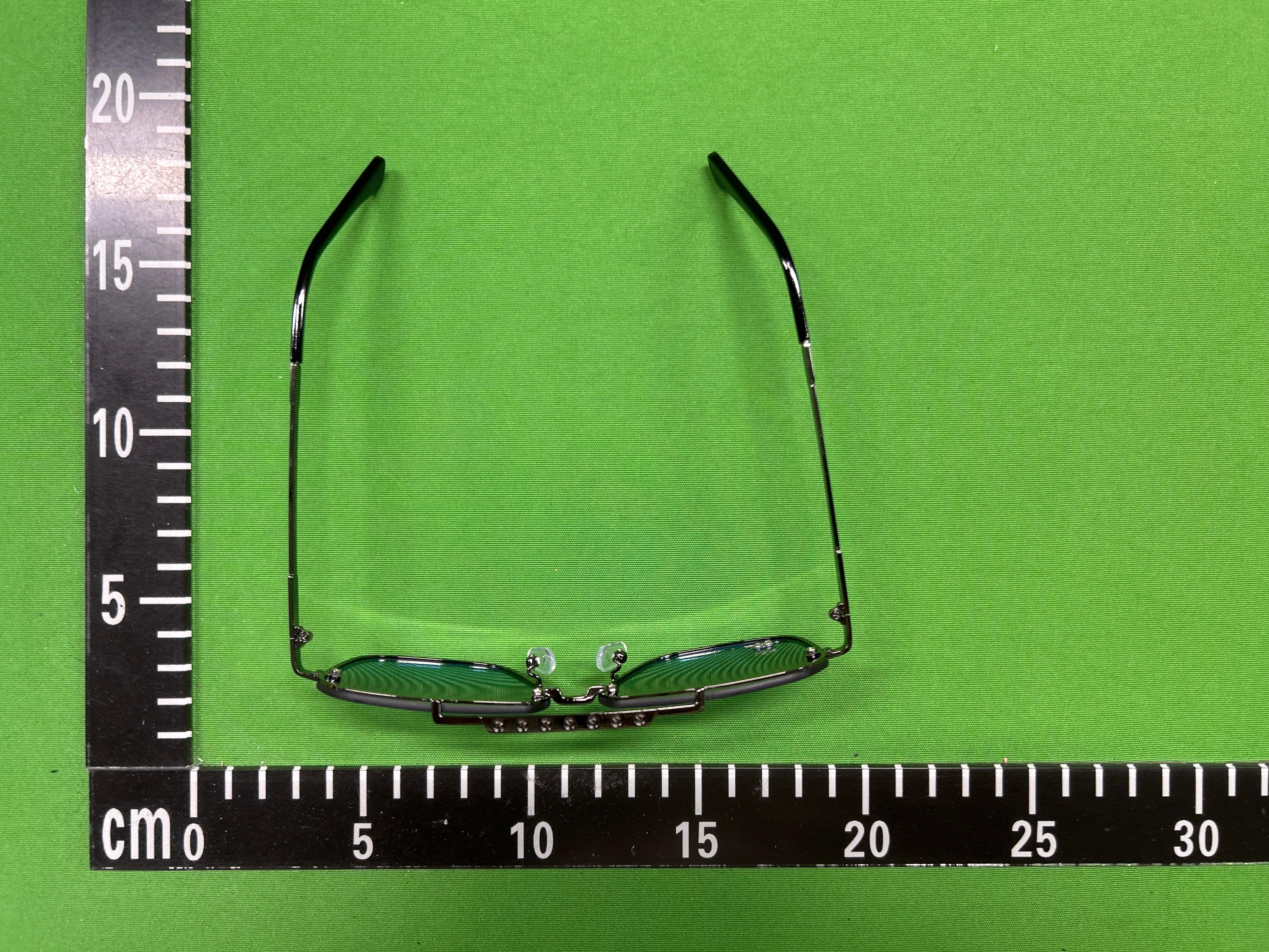Foto QC 7 de Louis Vuitton LV Link Square-Frame Acetate Sunglasses Black Grey (Z1478E)