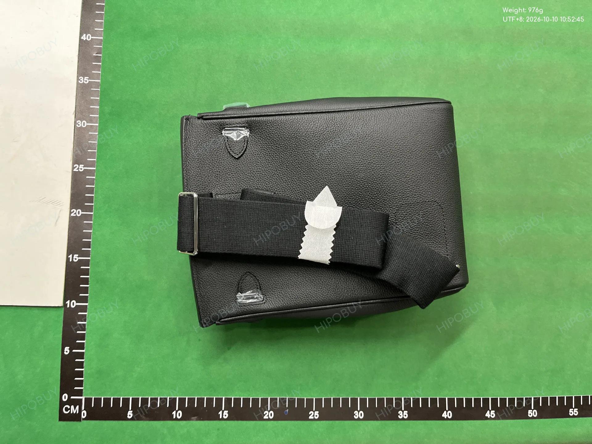 Foto QC 2 de Hermes Kelly Messenger 24 Black Togo Leather