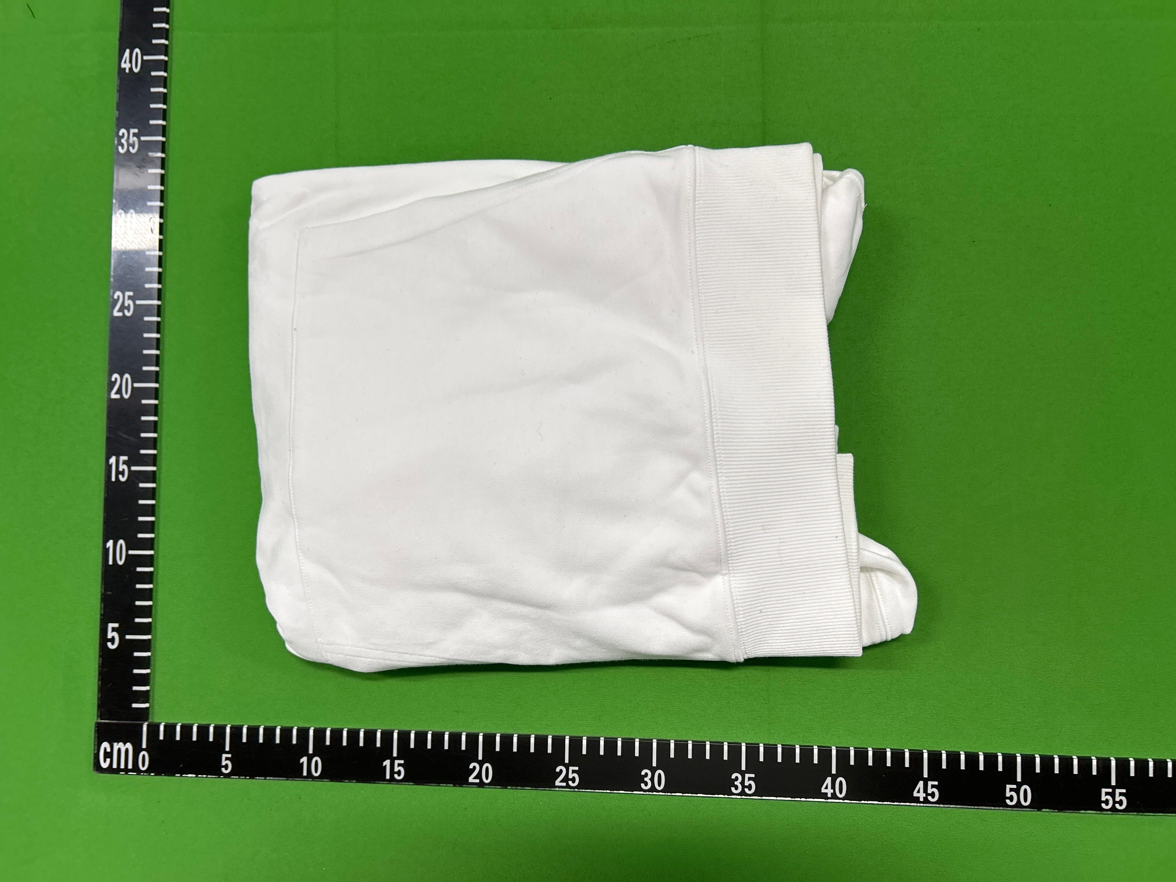 Foto QC 5 de Balenciaga T-shirt Tacky Tribal Gothic Logo Black