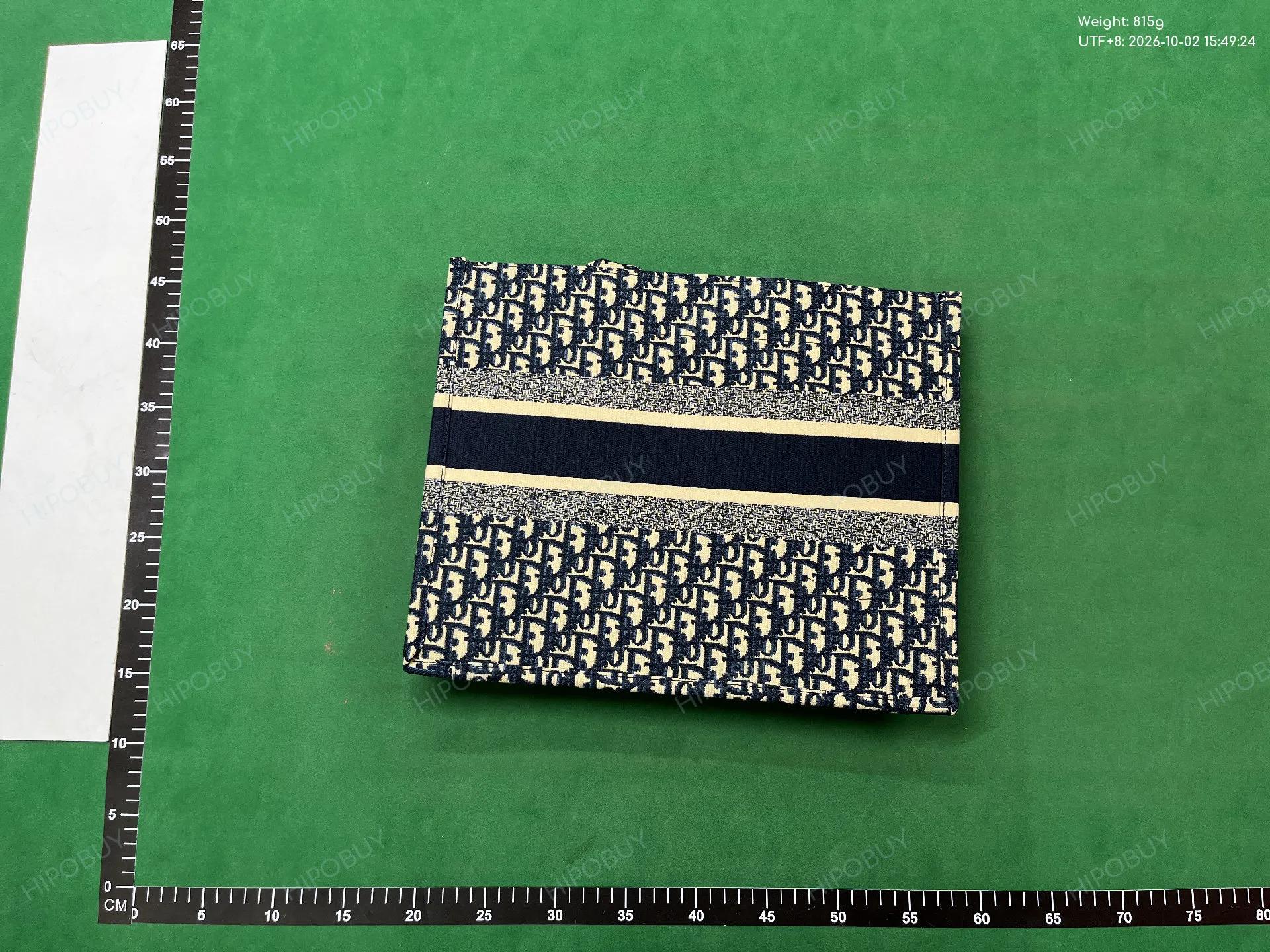 Foto QC 6 de Chanel 19 Flap Bag 26 Black Gold Tweed