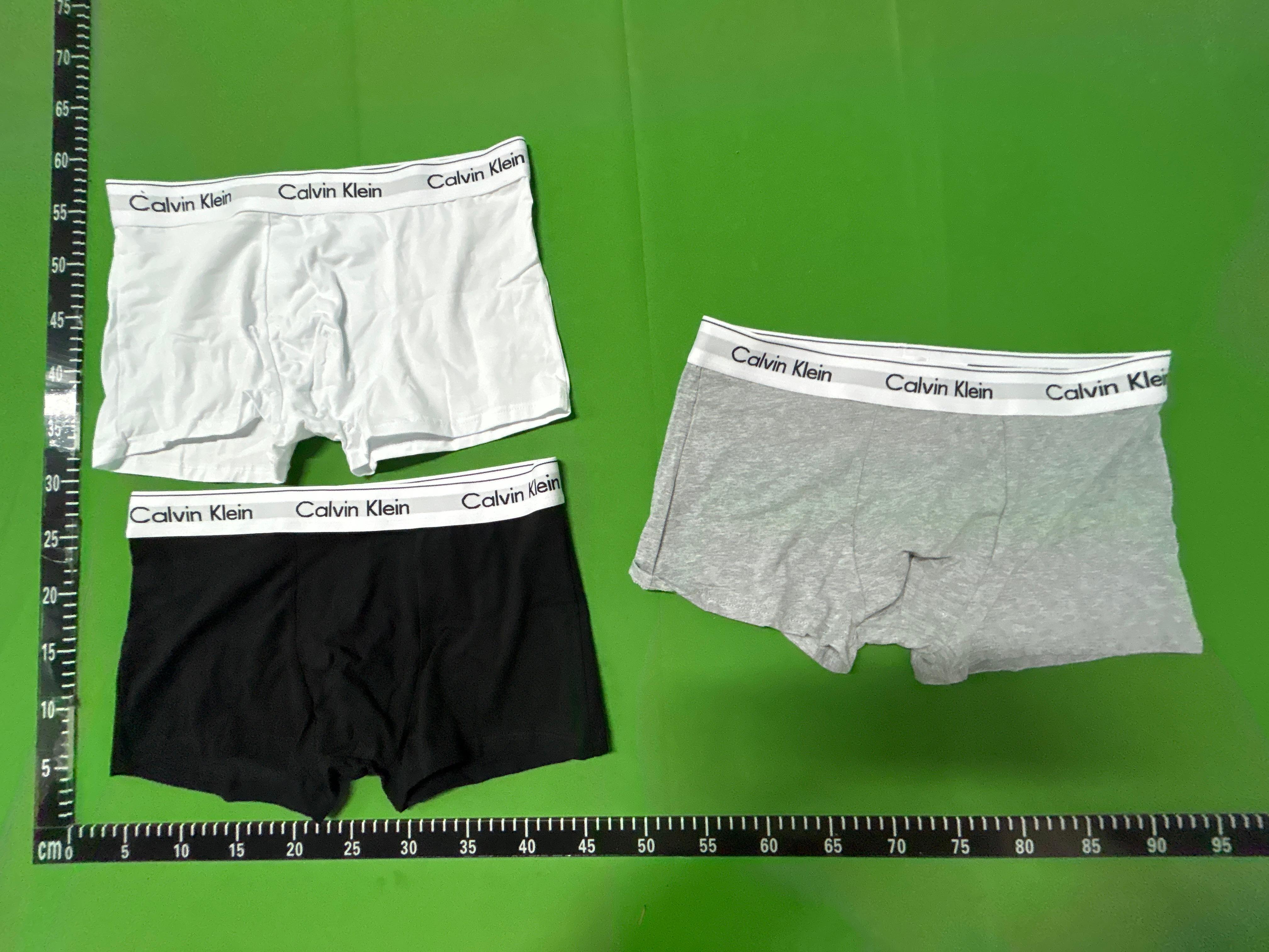 Foto QC 6 de Calvin Klein Underwear Cotton Stretch Low Rise Trunks Grey