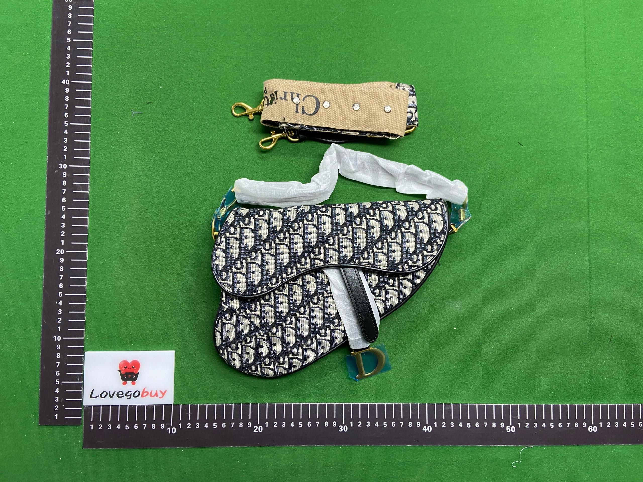 Foto QC 2 de Chanel 19 Flap Bag 26 Black Gold Tweed