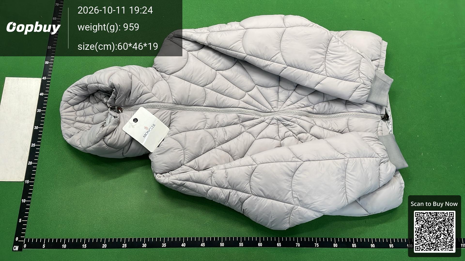 Foto QC 2 de Moncler Spider Web Quilted Down Jacket Black