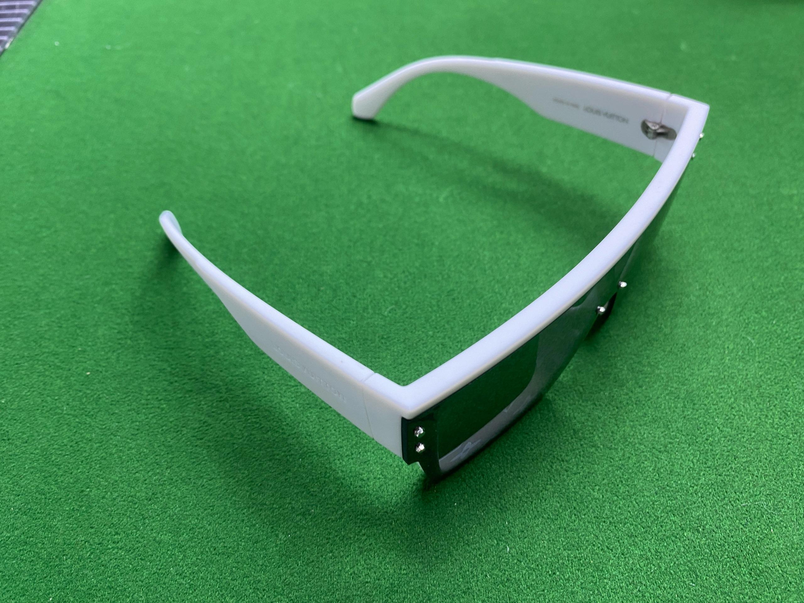 Foto QC 1 de Burberry Shield-Frame Acetate Sunglasses White Silver Mirror (BE4277)