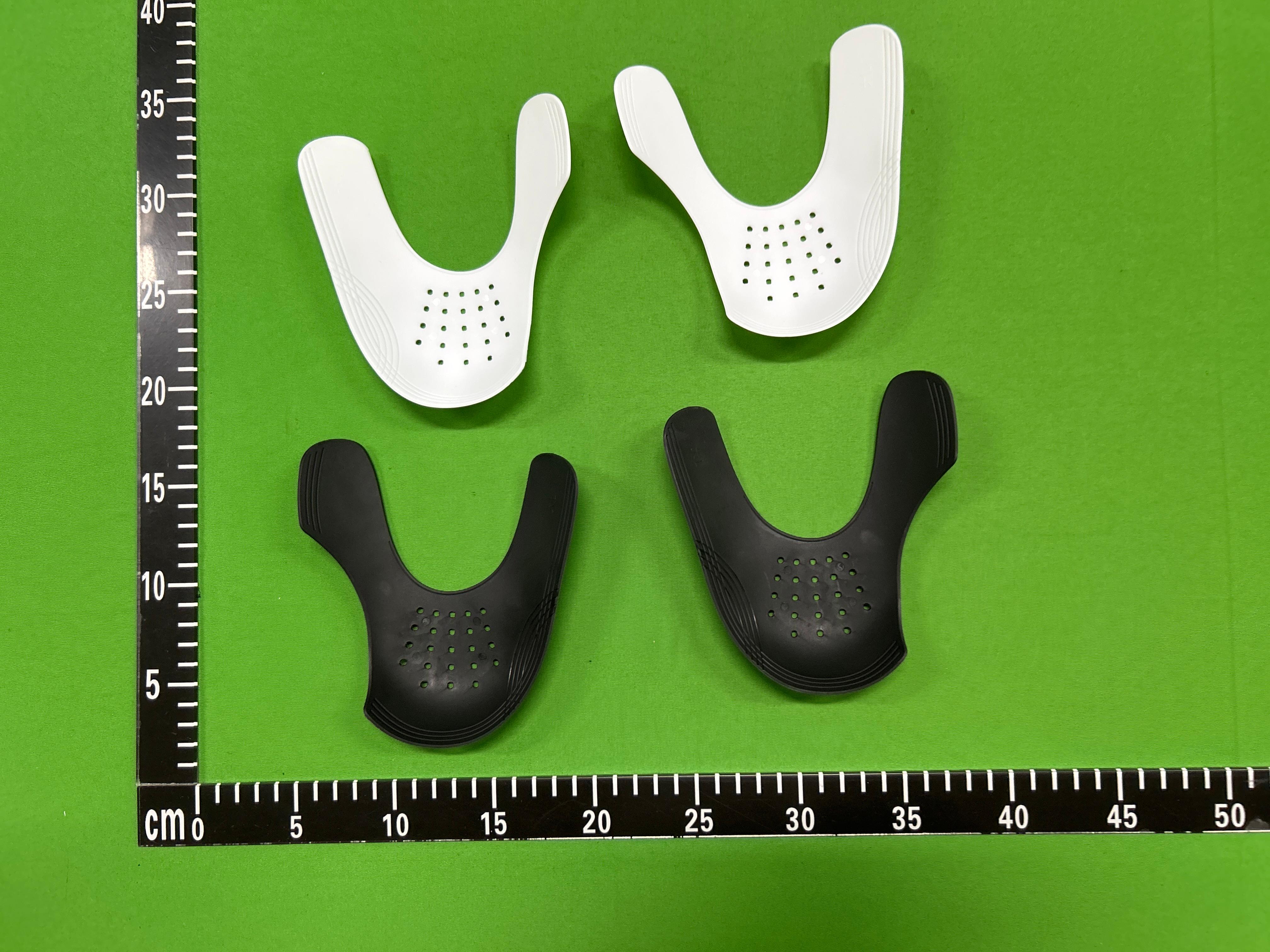 Foto QC 3 de Other Shoe Crease Protectors Black/White