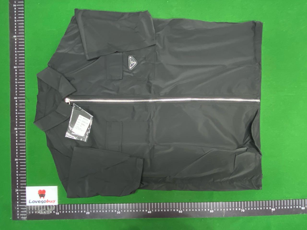 Foto QC 8 de Prada Shirt Short Sleeve Zip-Up Triangle Logo Black