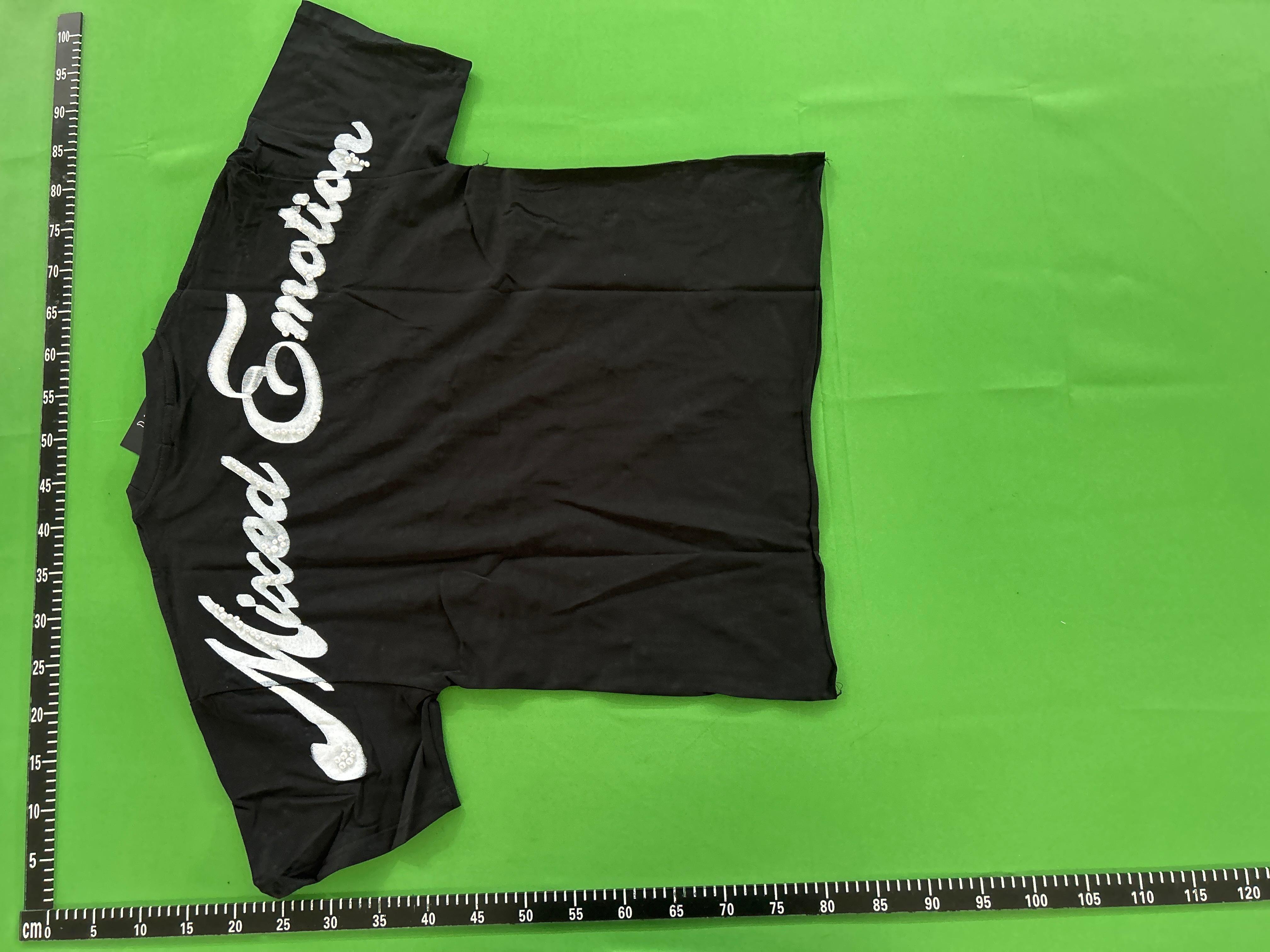 Foto QC 8 de MIXEDEMOTION T-shirt Emotions Never Die Rhinestone Print Black