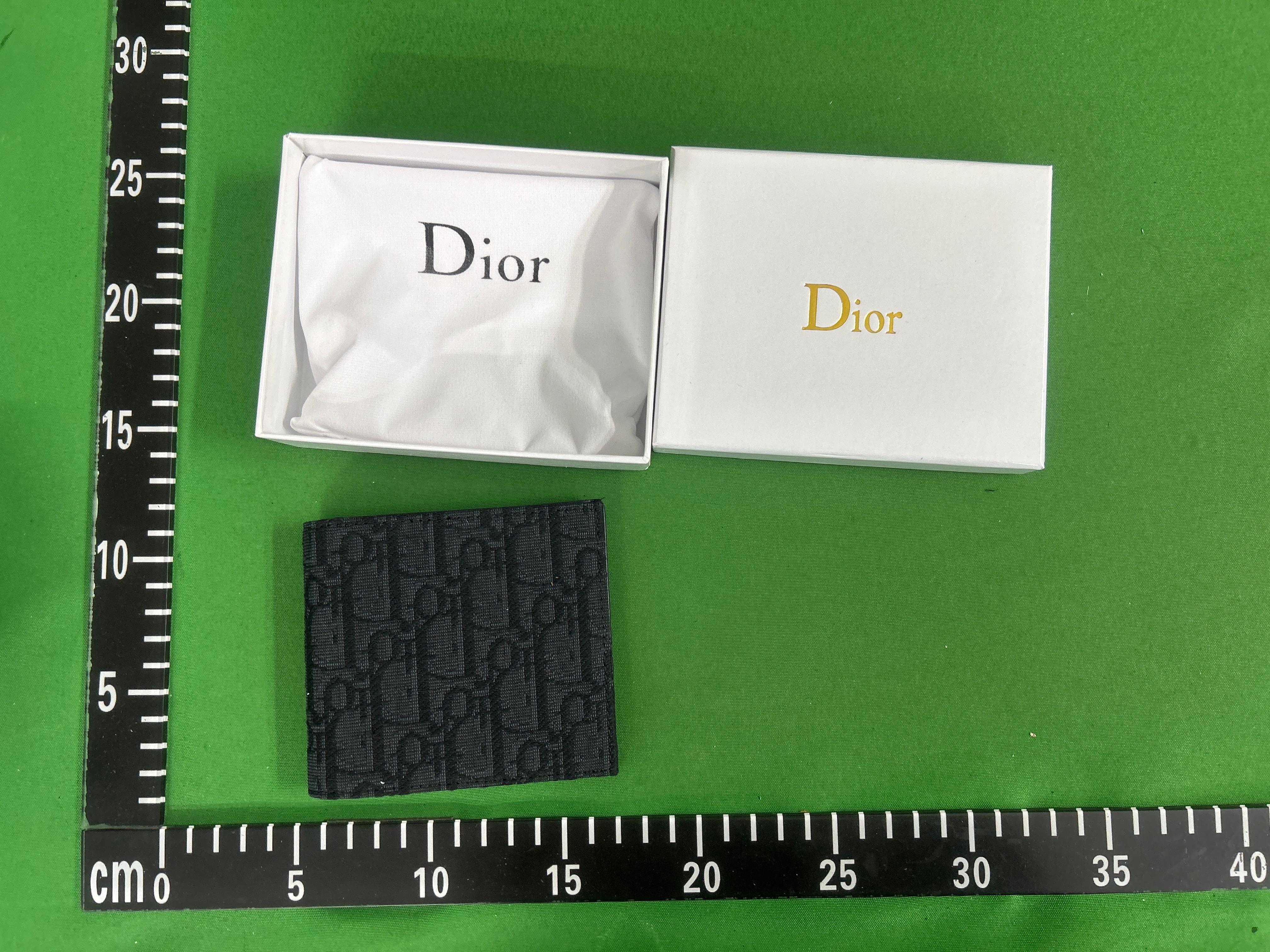 Foto QC 2 de Dior Bifold Wallet Dior Oblique Jacquard Black