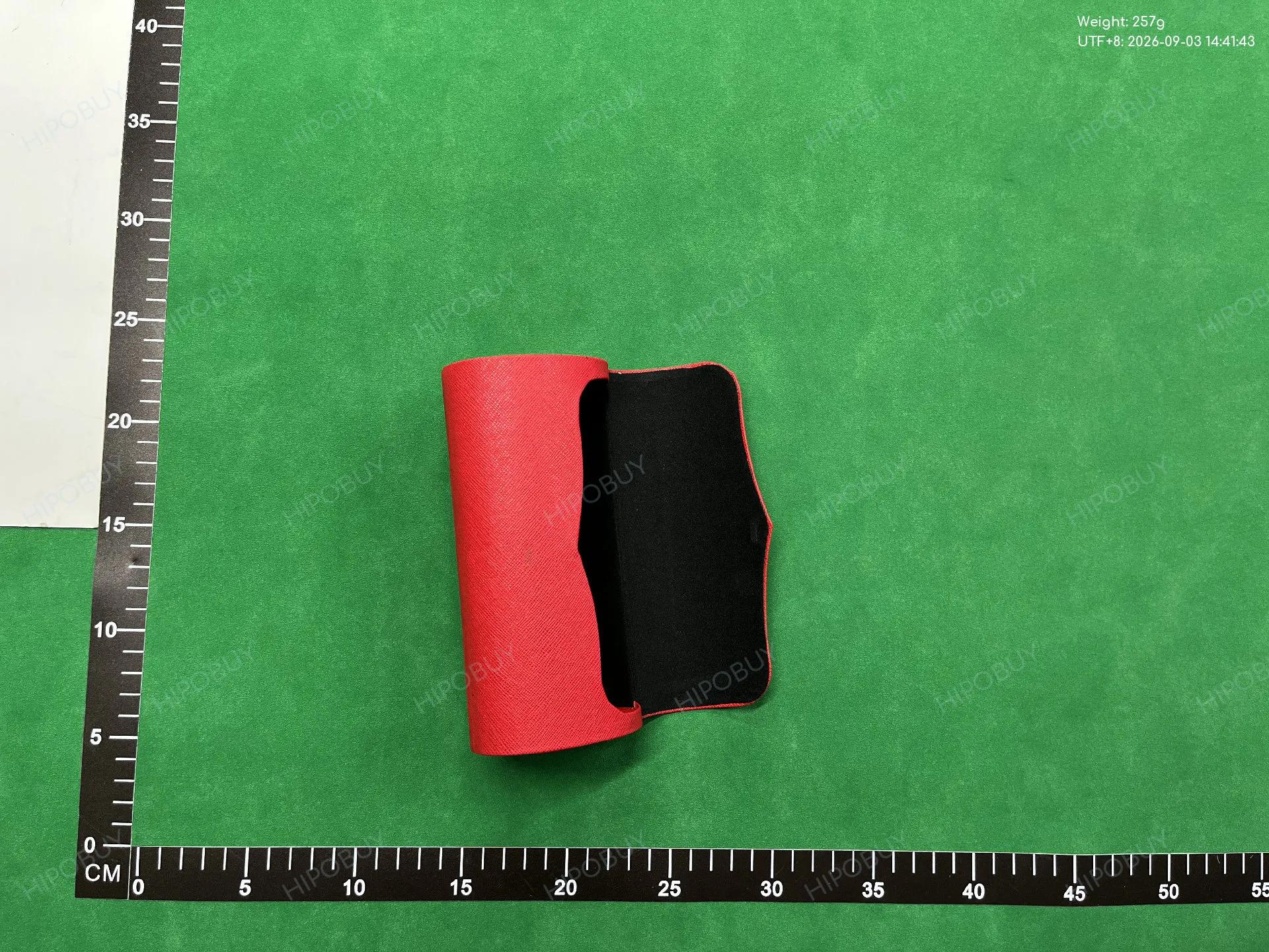 Foto QC 5 de Cartier Eyewear Case (Set of 5) Red