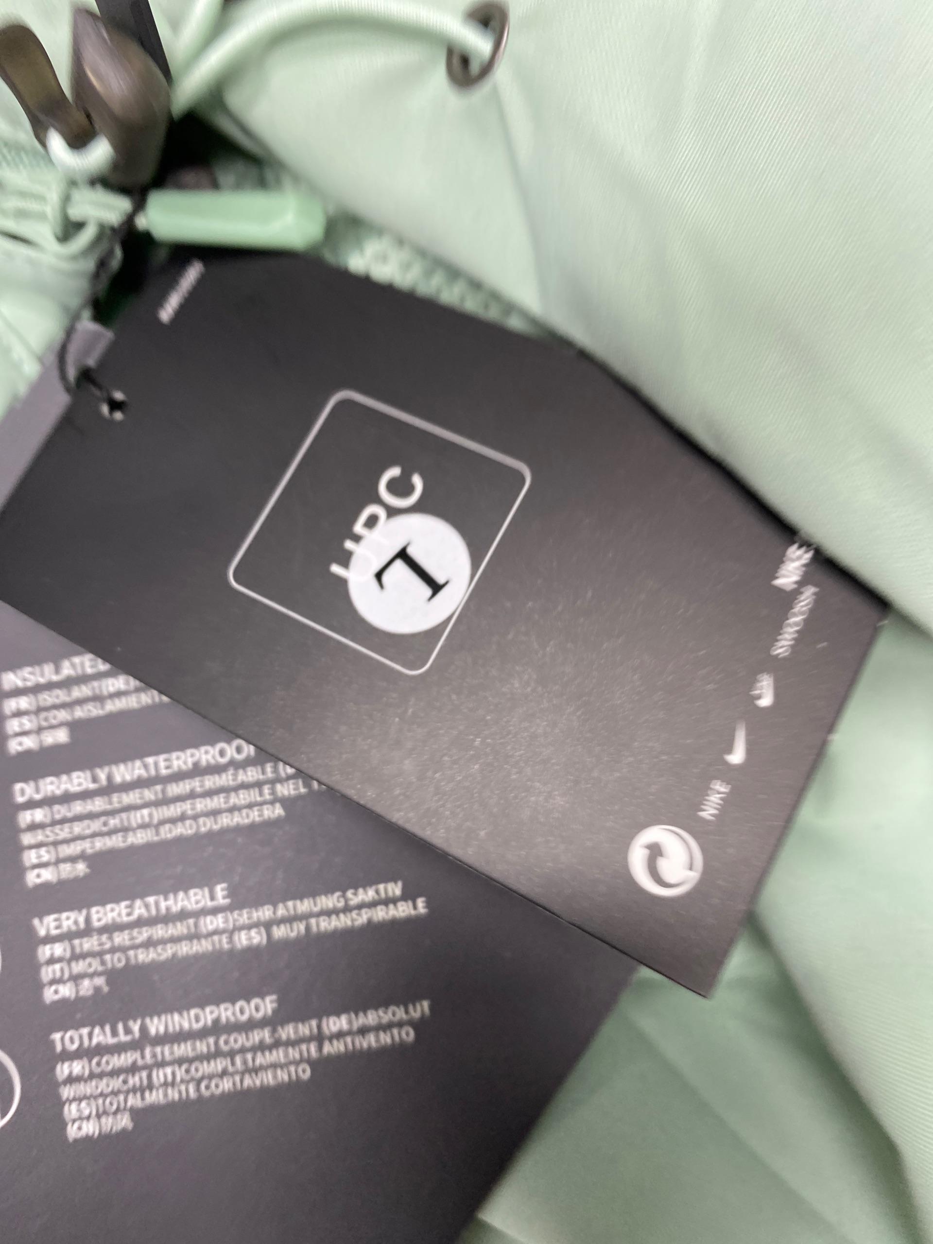 Foto QC 6 de Nike Brasil CBF Hooded Jacket GORE-TEX Mint Green