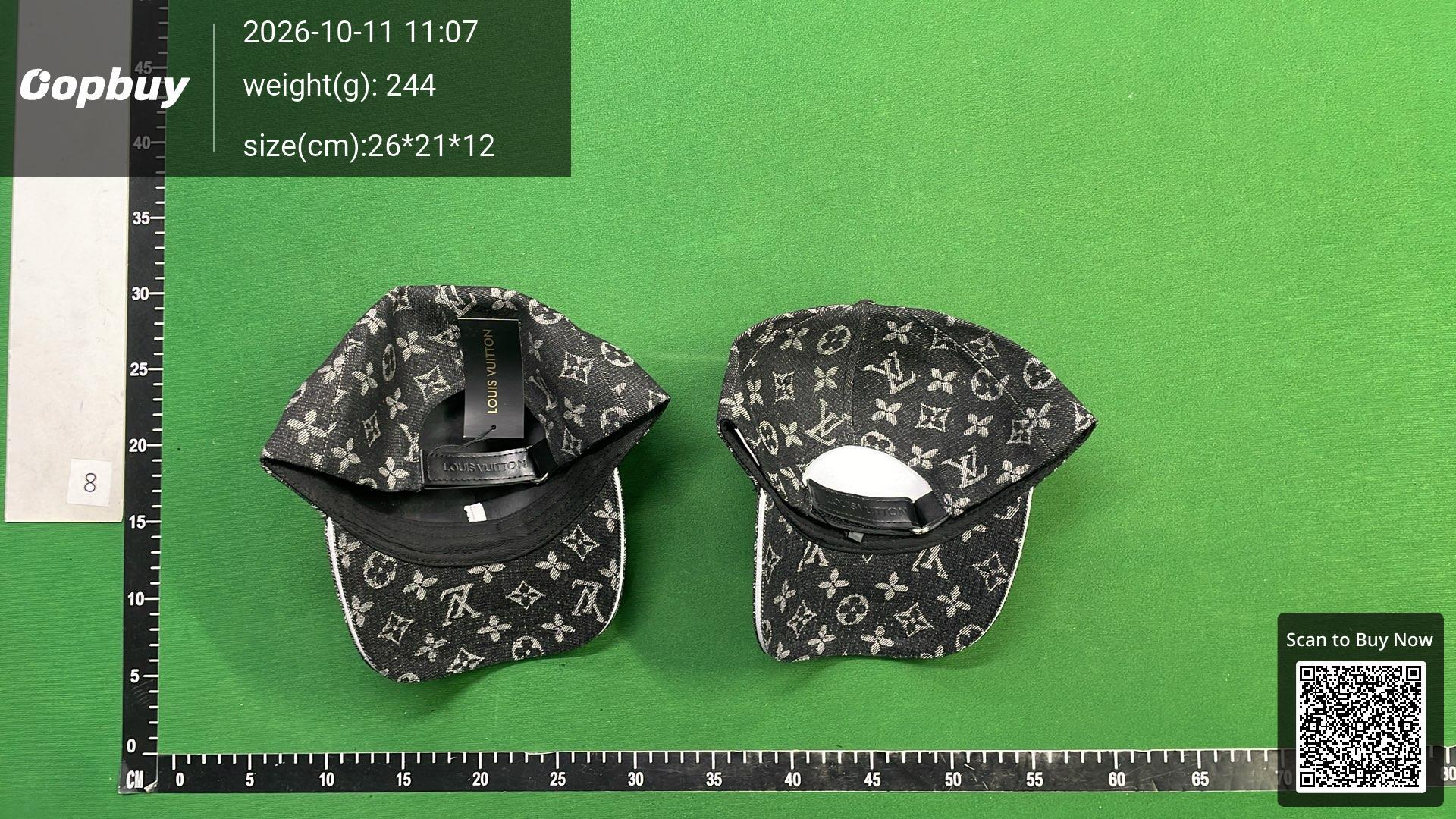Foto QC 3 de Louis Vuitton Monogram Cap Black