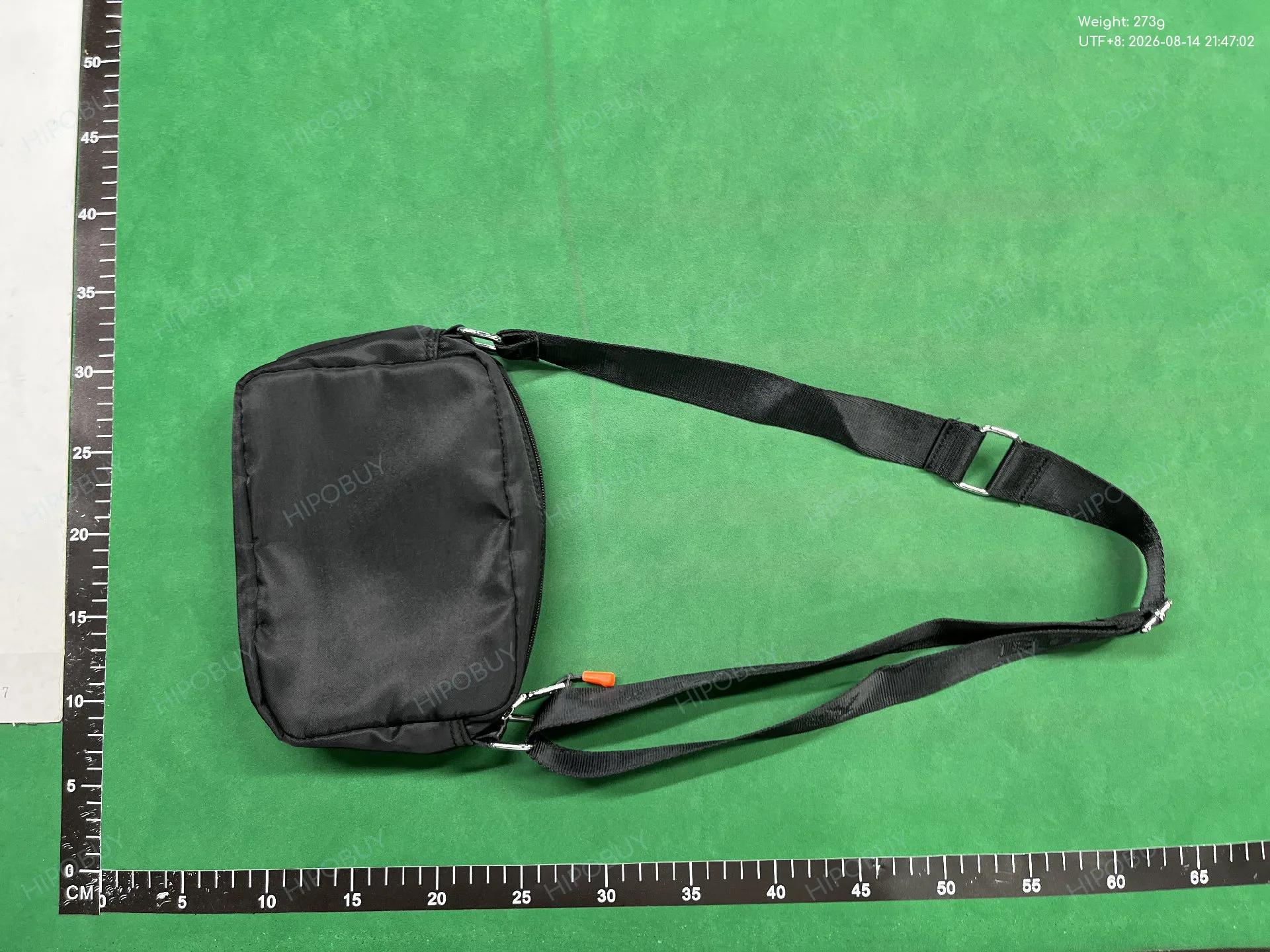 Foto QC 2 de Gucci Ophidia Shoulder Bag Small Camel and Ebony Jumbo GG Canvas