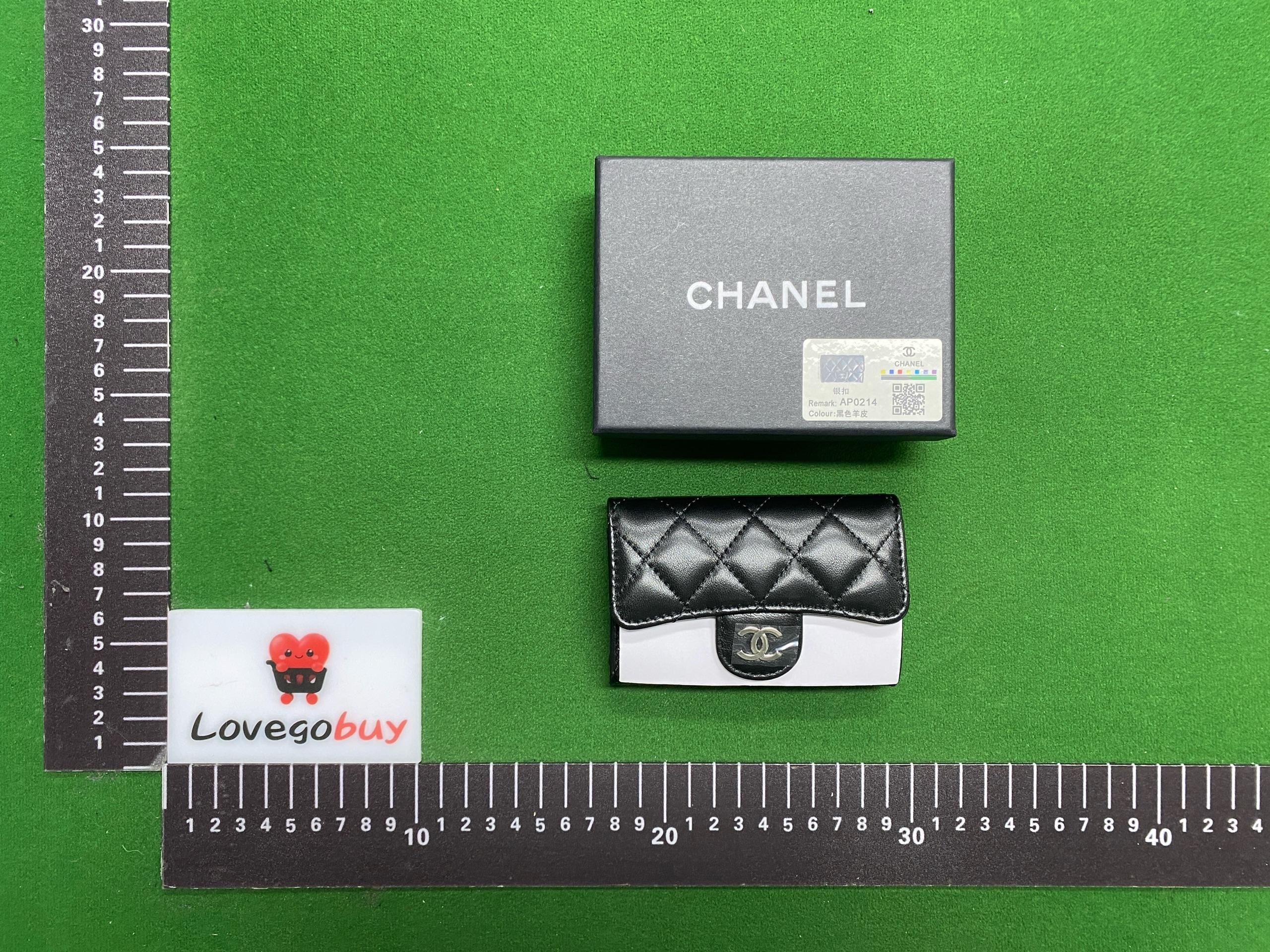 Foto QC 4 de Chanel Classic Card Holder Quilted Caviar Black