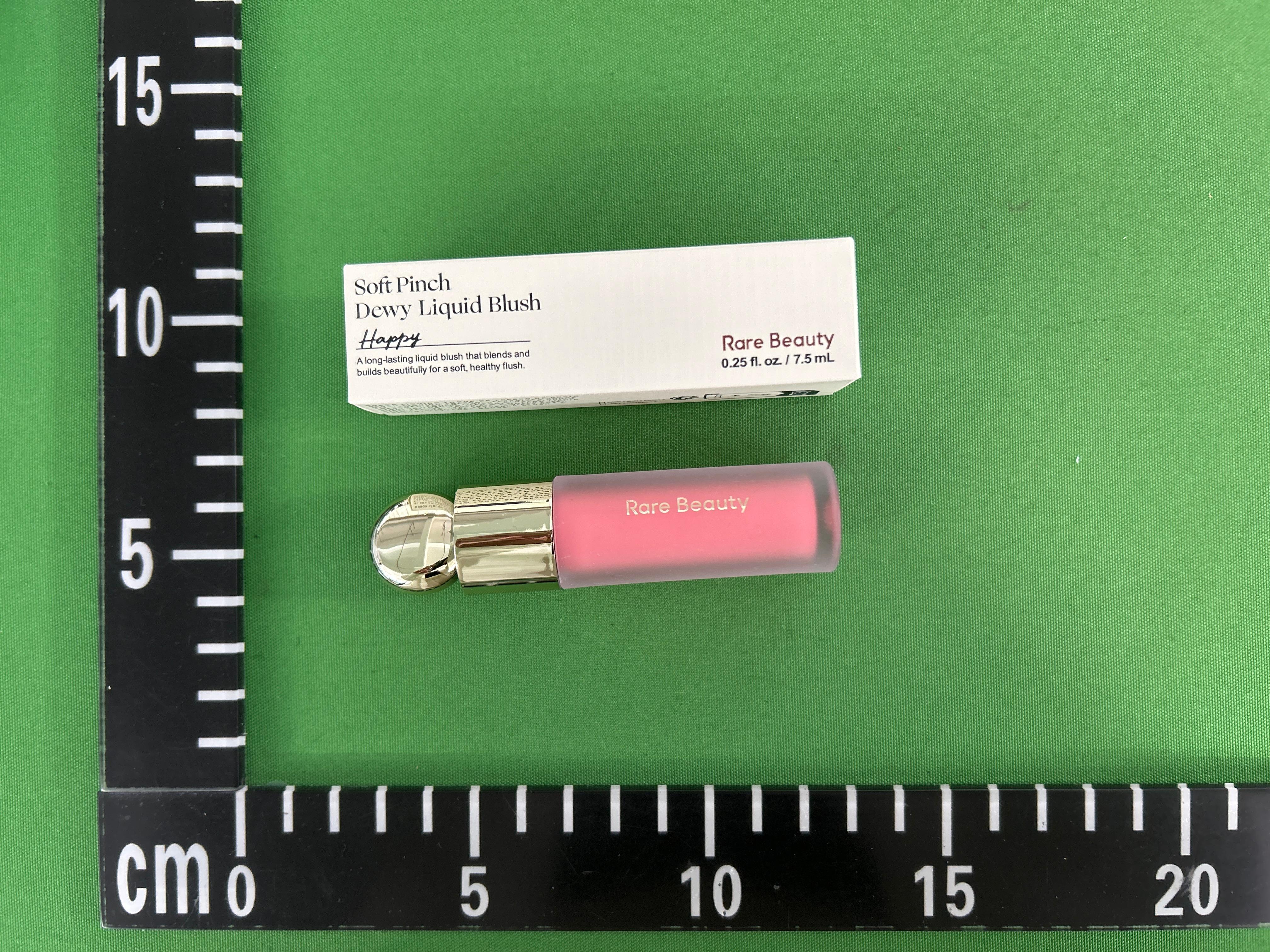 Foto QC 8 de Rare Beauty Soft Pinch Liquid Blush (7.5ml) Love