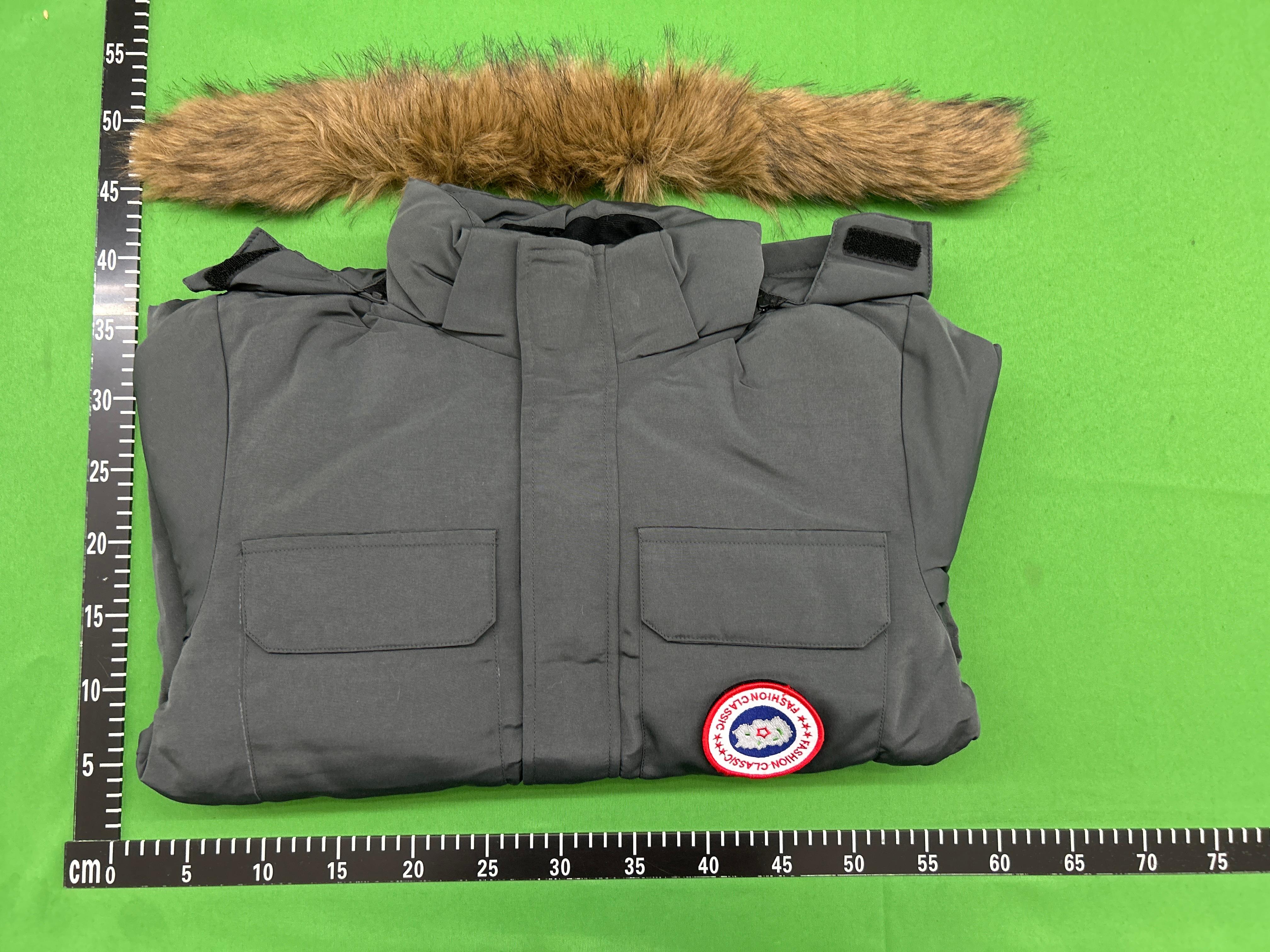 Foto QC 1 de Unbranded Down Jacket Fur Trim Hooded Mid-Length Black