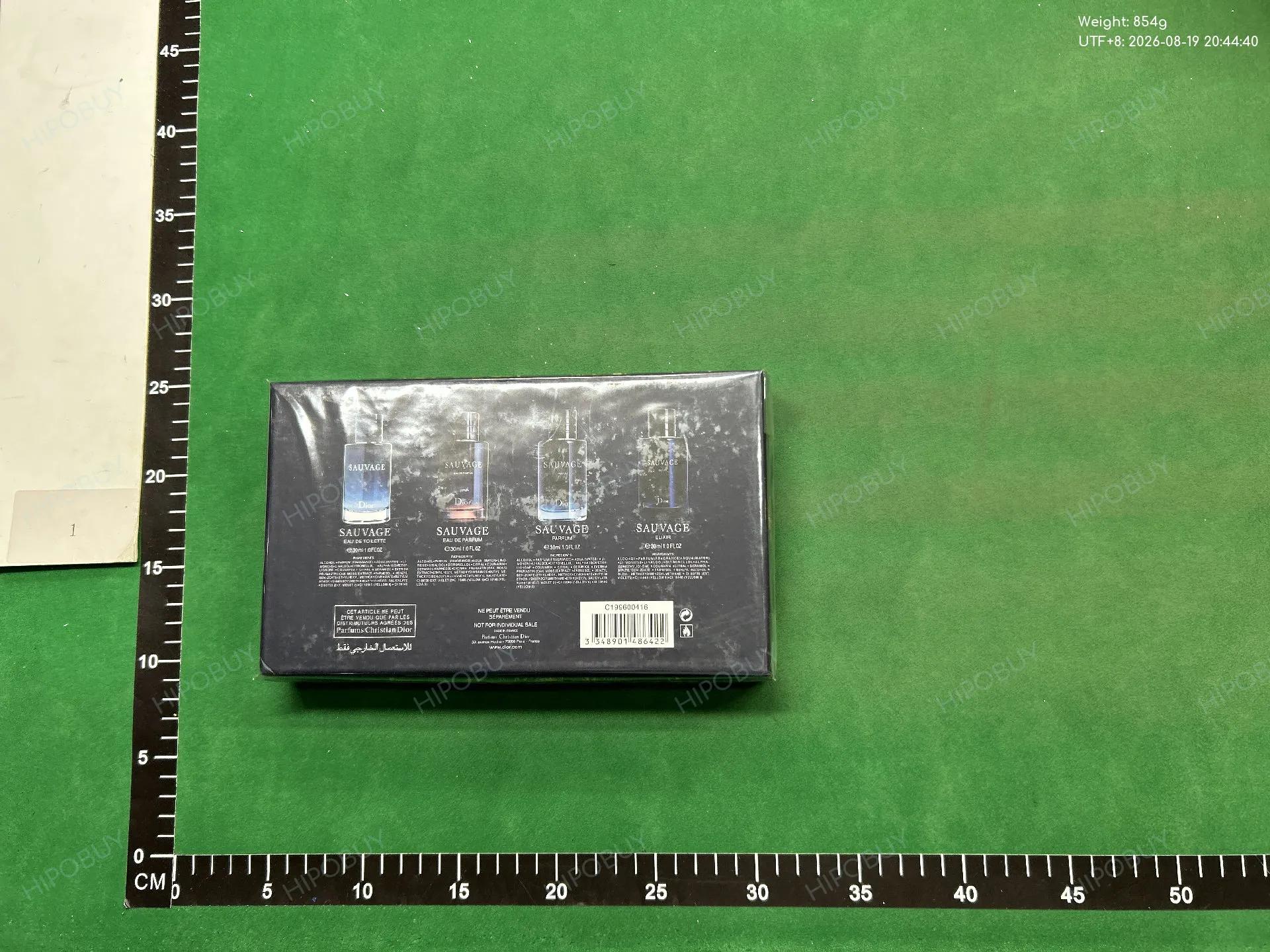 Foto QC 2 de Valentino Born in Roma Fragrance Set (Set of 4) 30ml