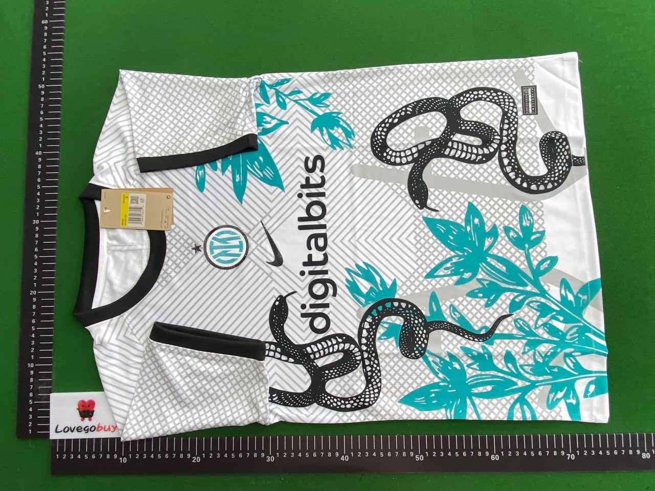 Foto QC 6 de adidas x Real Madrid 2023/24 Goalkeeper Home Jersey Black