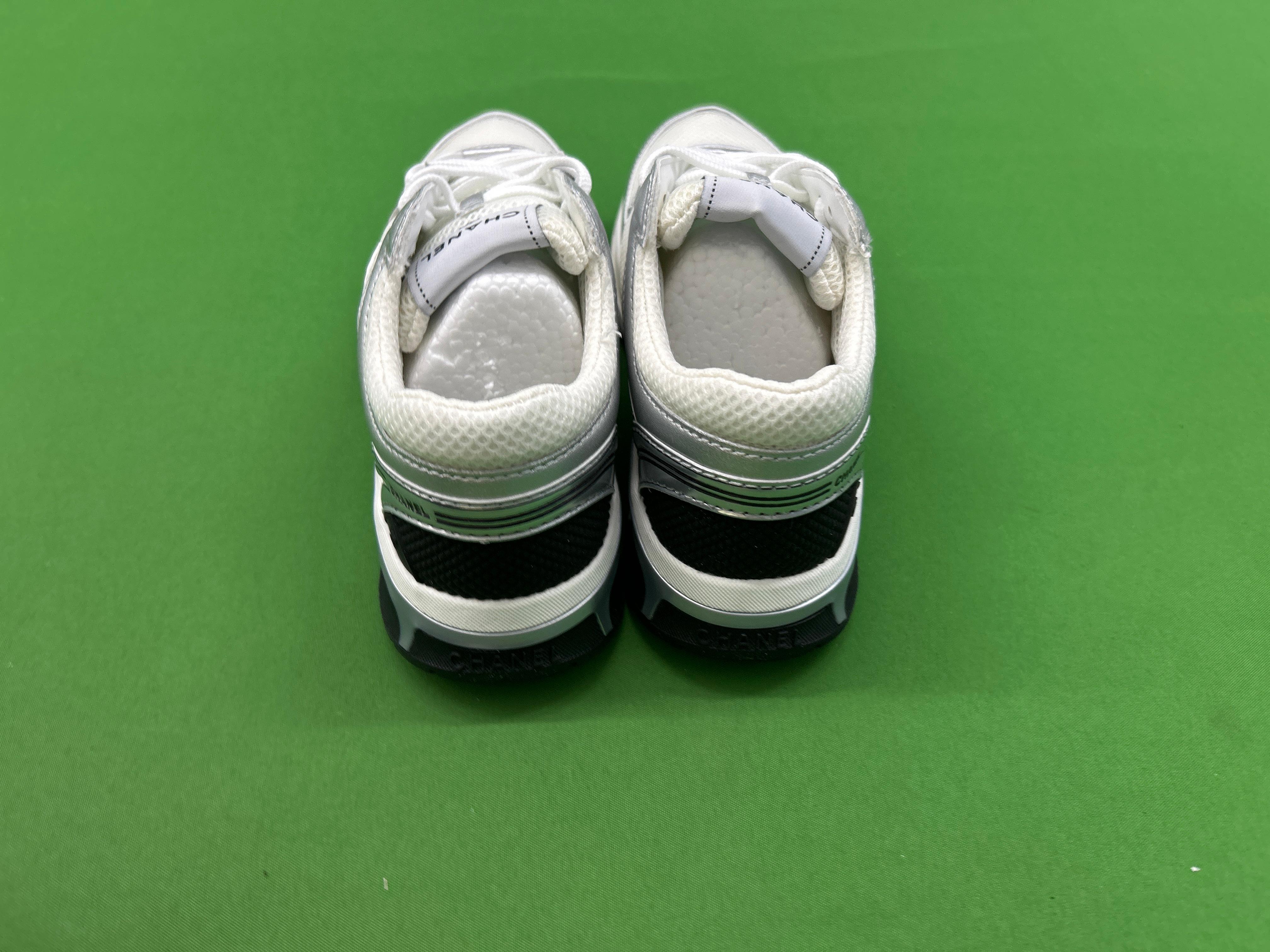Foto QC 8 de Chanel Sneakers Tweed Suede Calfskin Low Mint Green White Beige
