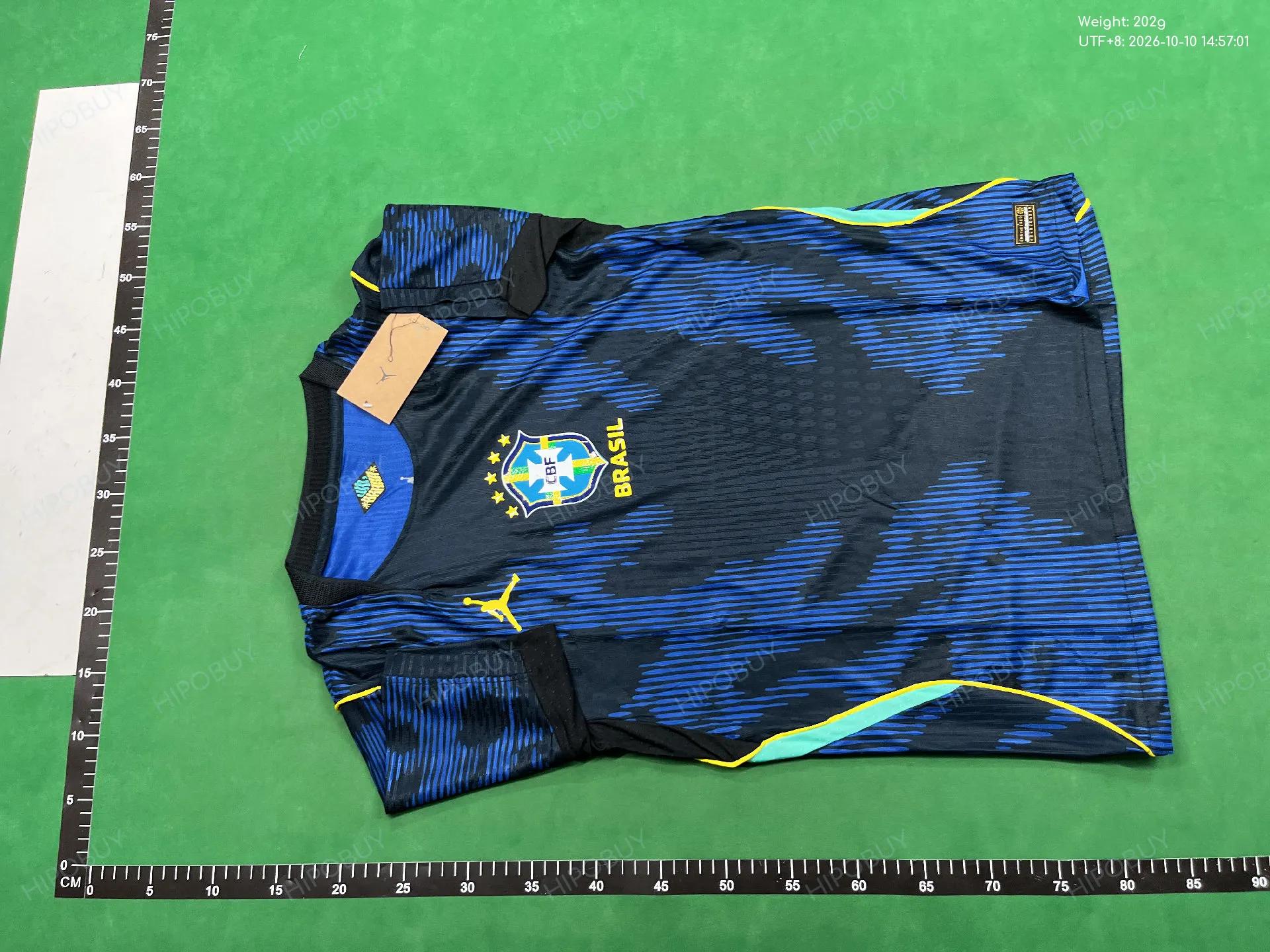 Foto QC 2 de Kobe Bryant x Nike x FC Barcelona 2026/27 Away Player Version Jersey Field Purple