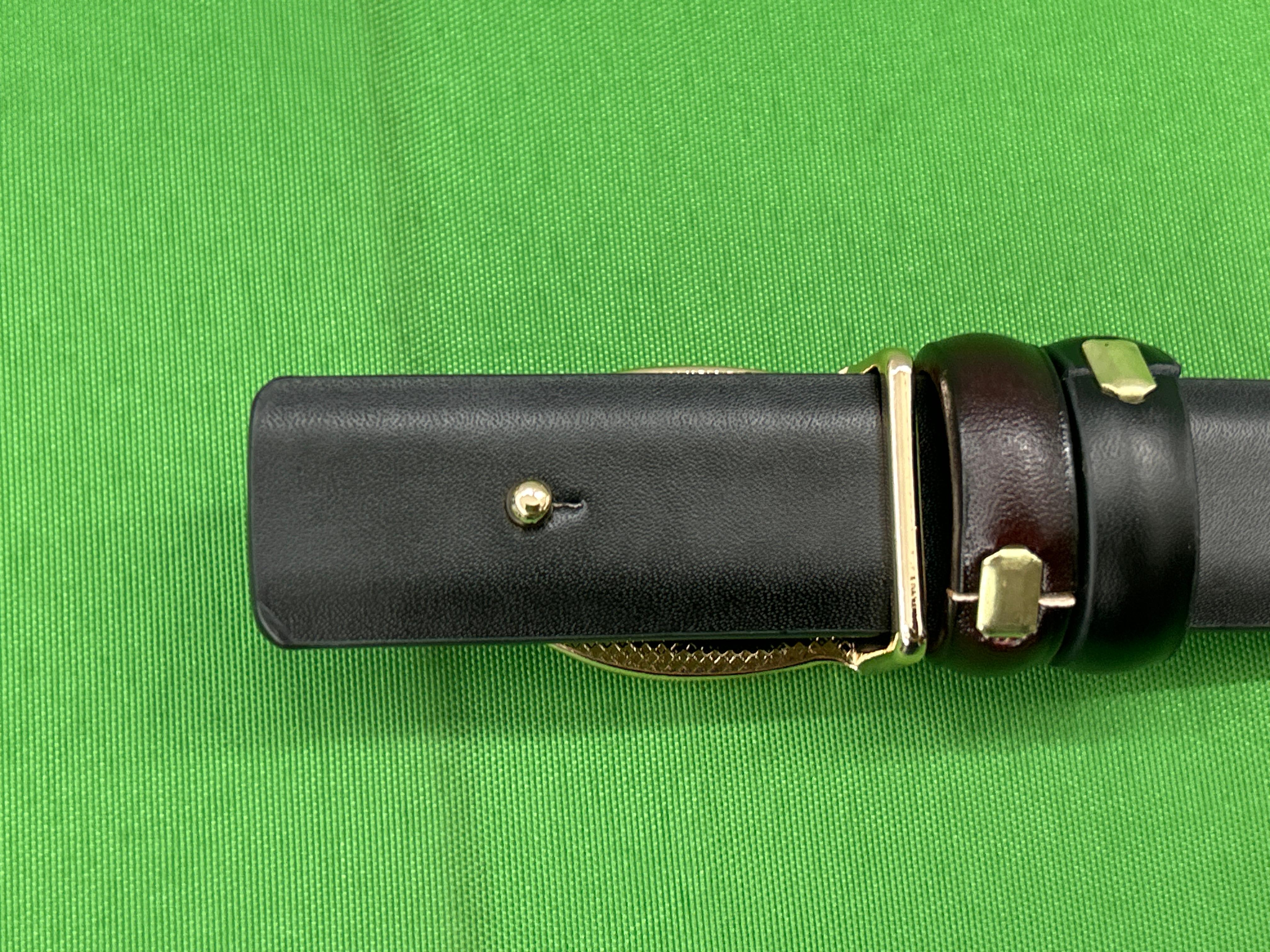 Foto QC 2 de Coach Sculpted C Buckle Reversible Belt Purple