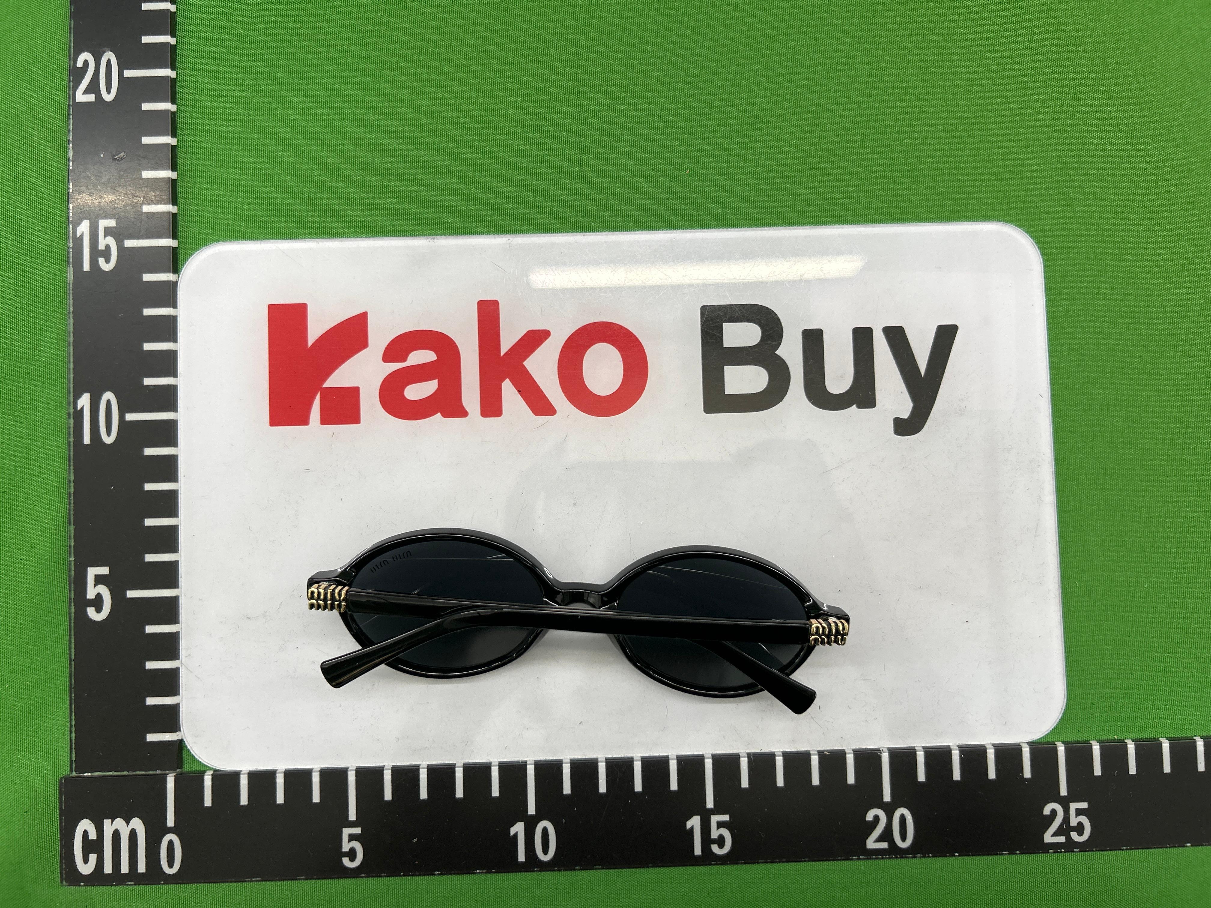Foto QC 6 de Miu Miu Oval Acetate Sunglasses Tortoise Purple
