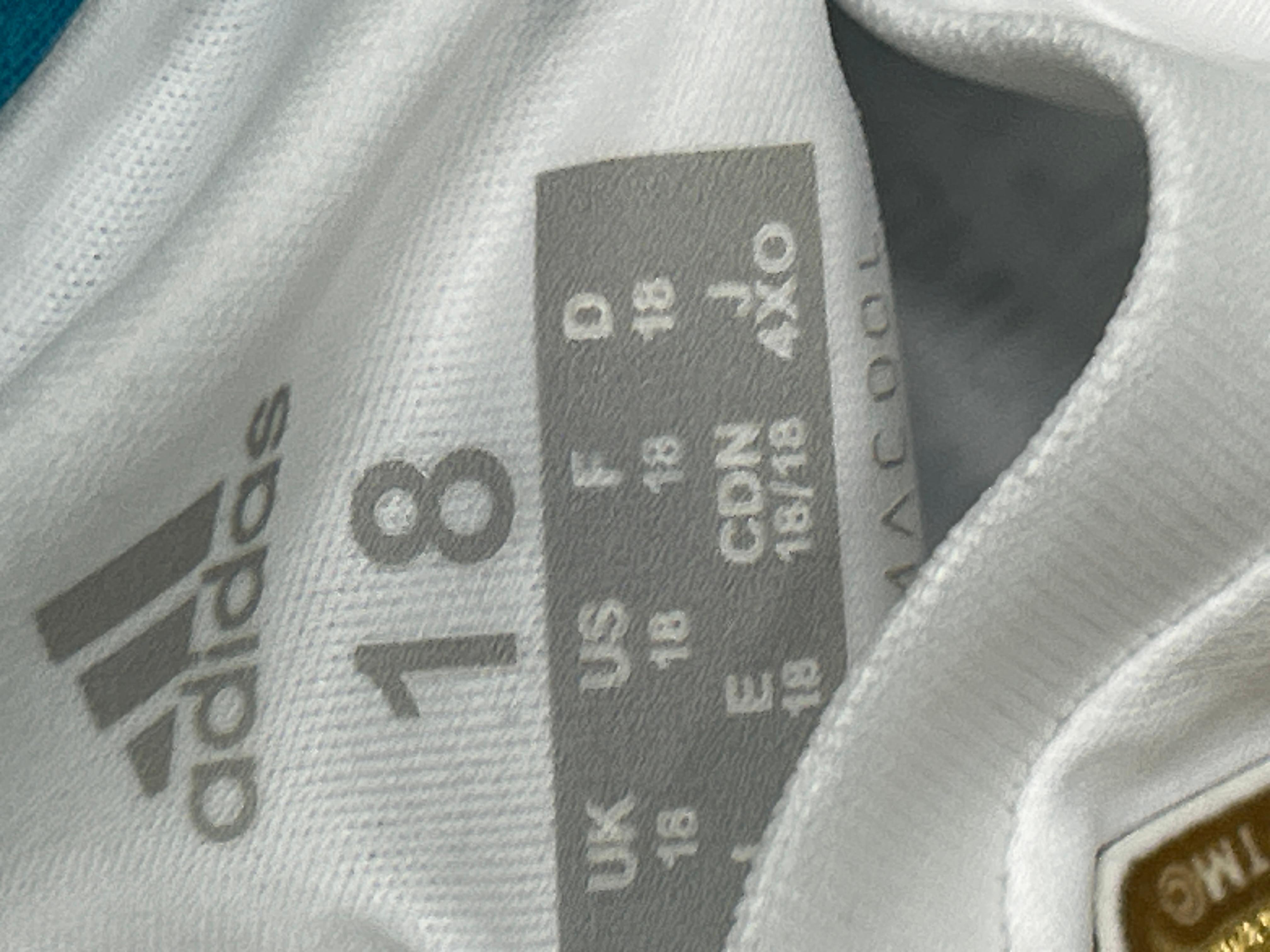 Foto QC 6 de adidas x Real Madrid Retro 2004/05 Beckham #23 Home Kids Jersey Set White