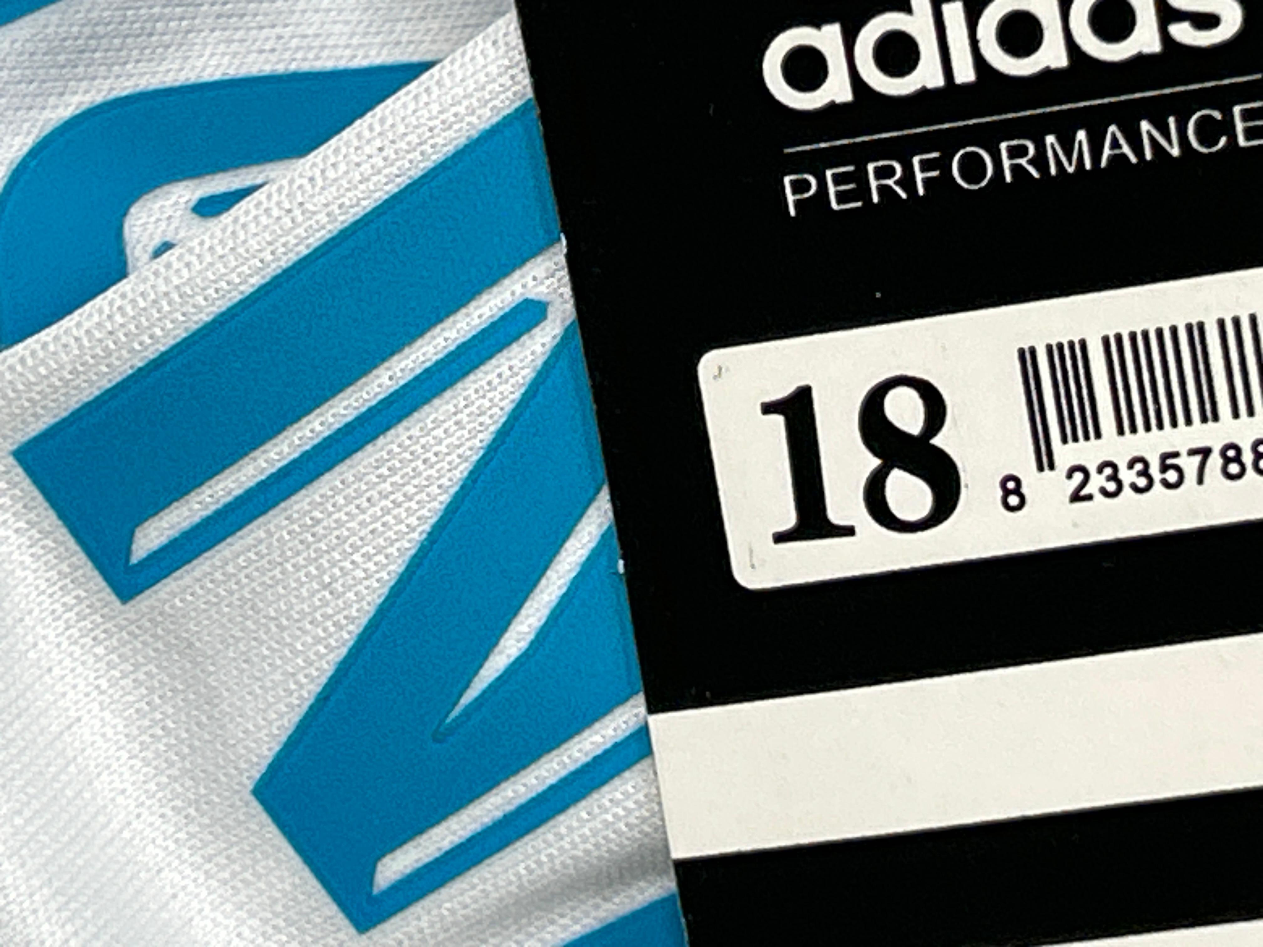 Foto QC 7 de adidas x Real Madrid Retro 2004/05 Beckham #23 Home Kids Jersey Set White