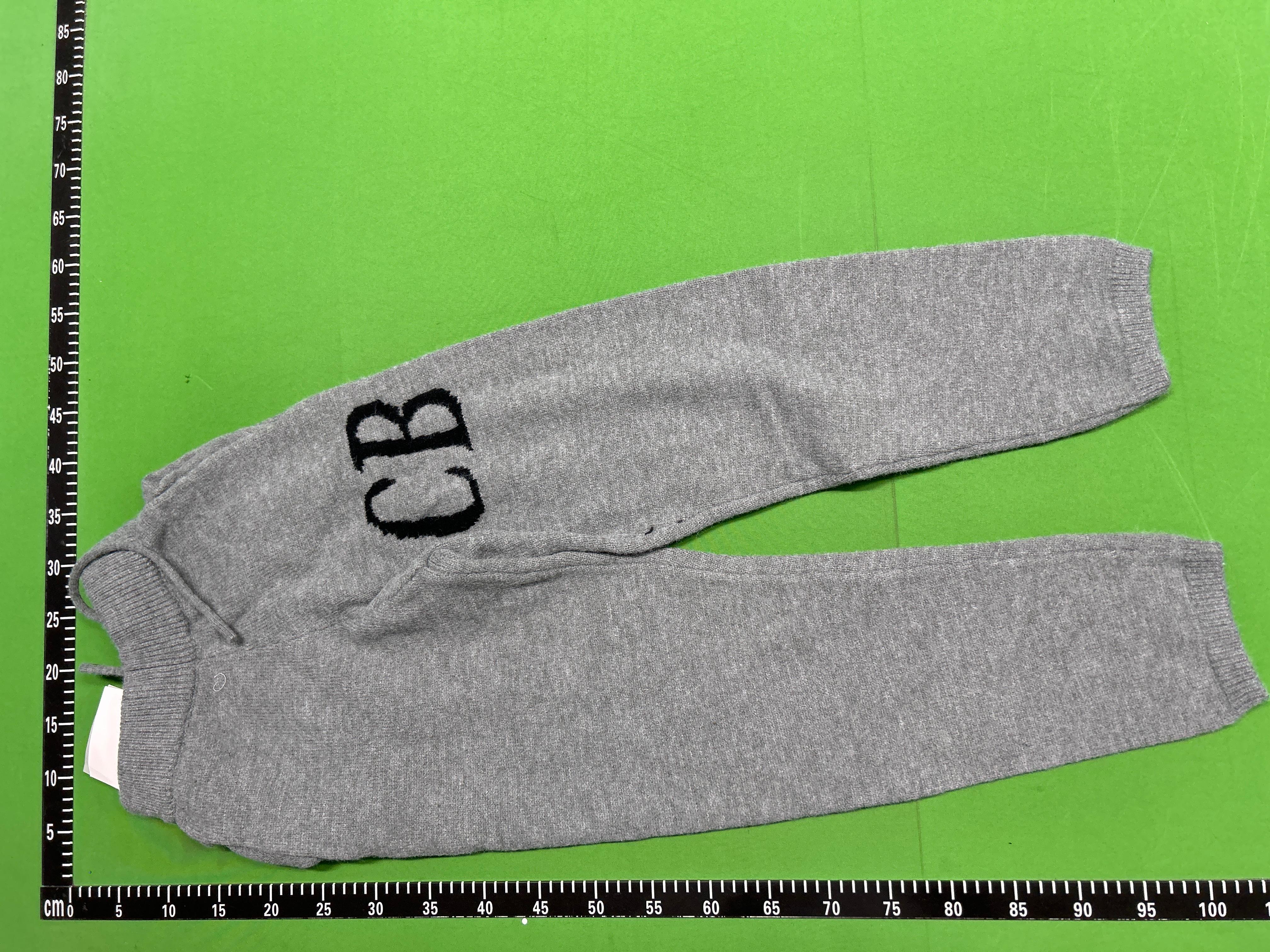 Foto QC 2 de Cole Buxton CB Logo Knit Set 2-Piece Grey
