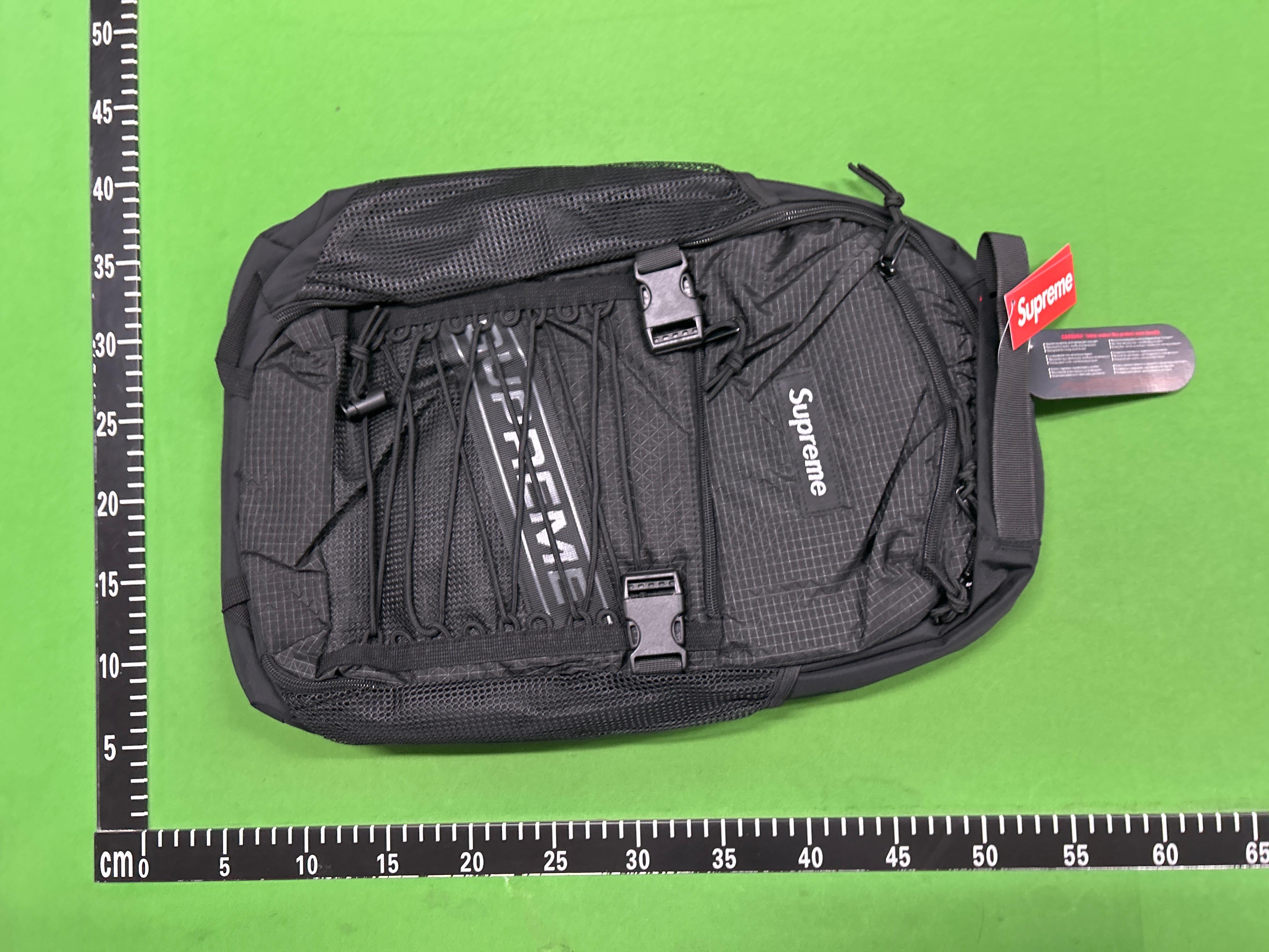Foto QC 1 de Supreme Field Messenger Bag 16L Olive Camo