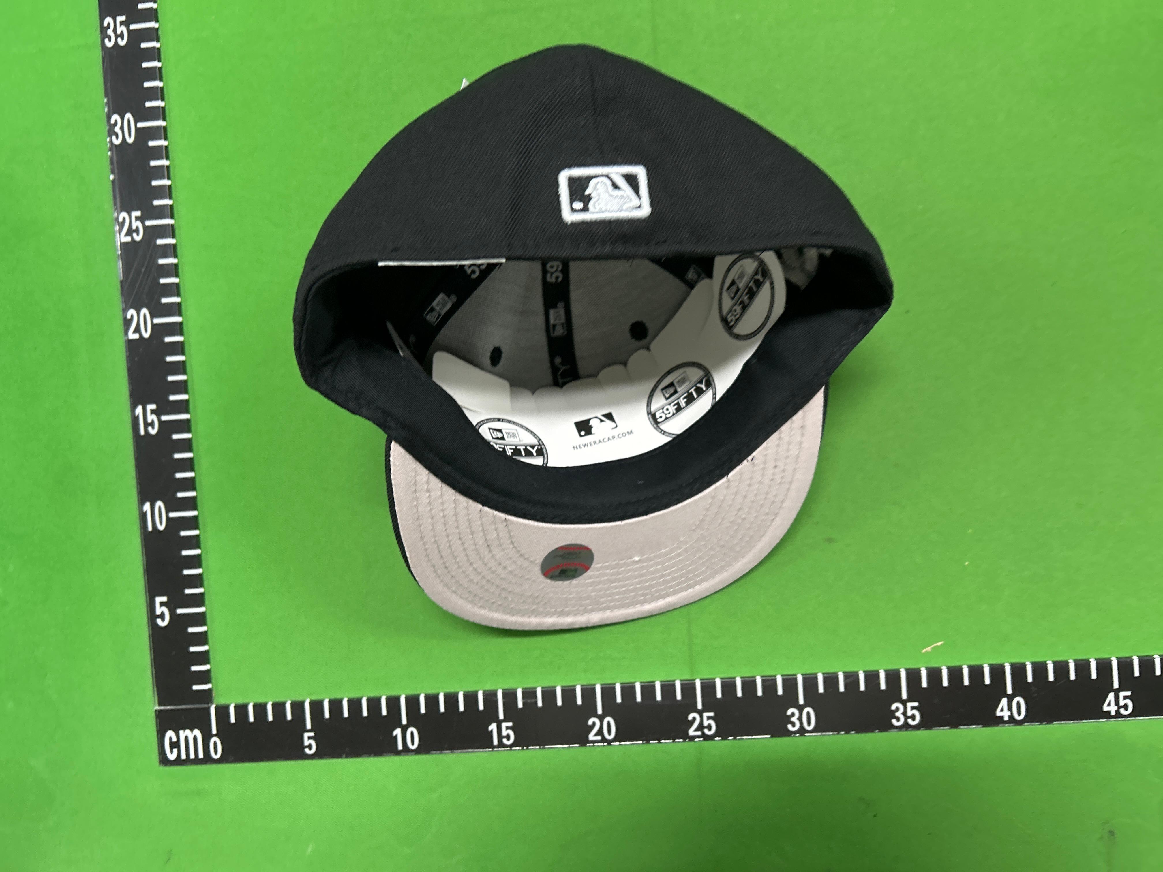 Foto QC 6 de Supreme New York Yankees New Era Box Logo Cap Black