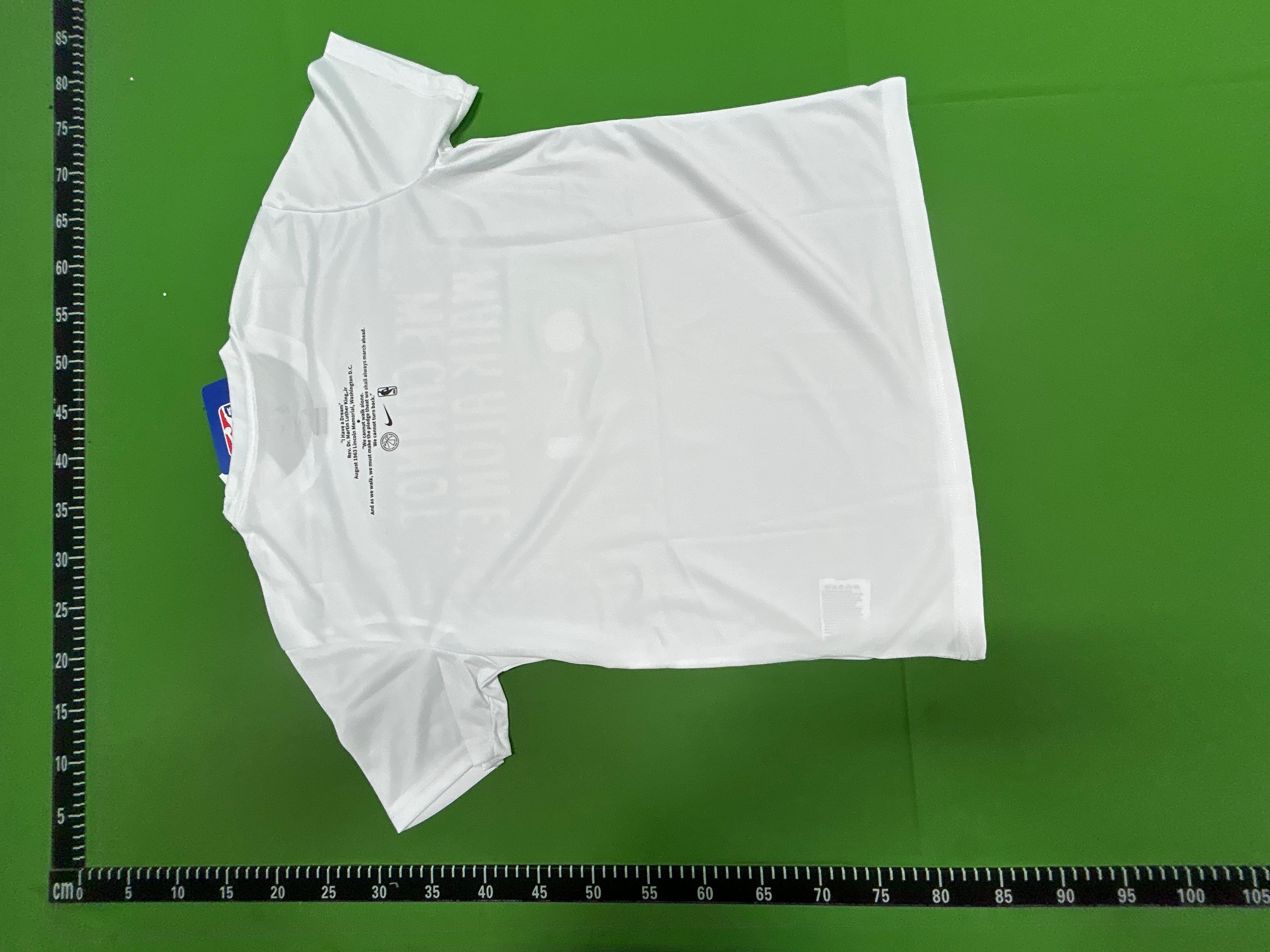 Foto QC 8 de Nike NBA T-shirt Black Lives Matter Grey