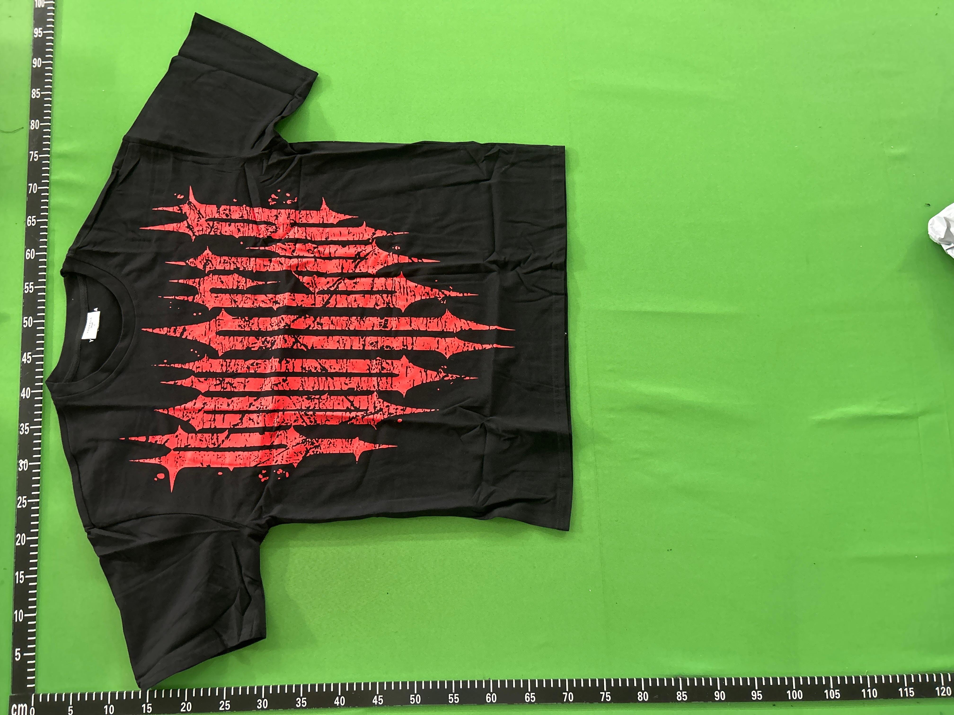 Foto QC 3 de YoungLA T-shirt Distressed Gothic YOUNG Graphic Charcoal