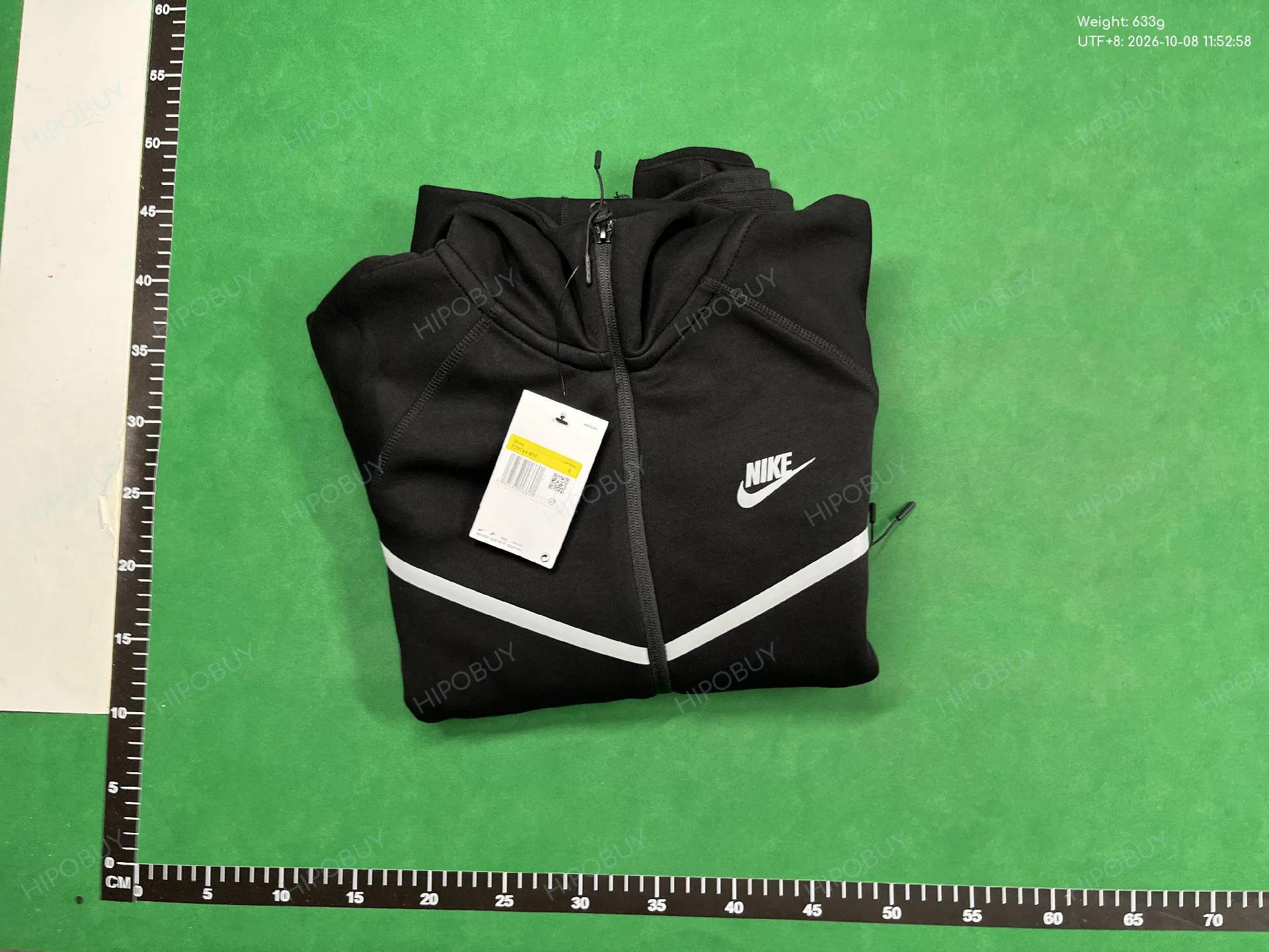 Foto QC 8 de Unbranded Reflective Tracksuit Set 2-Piece Grey