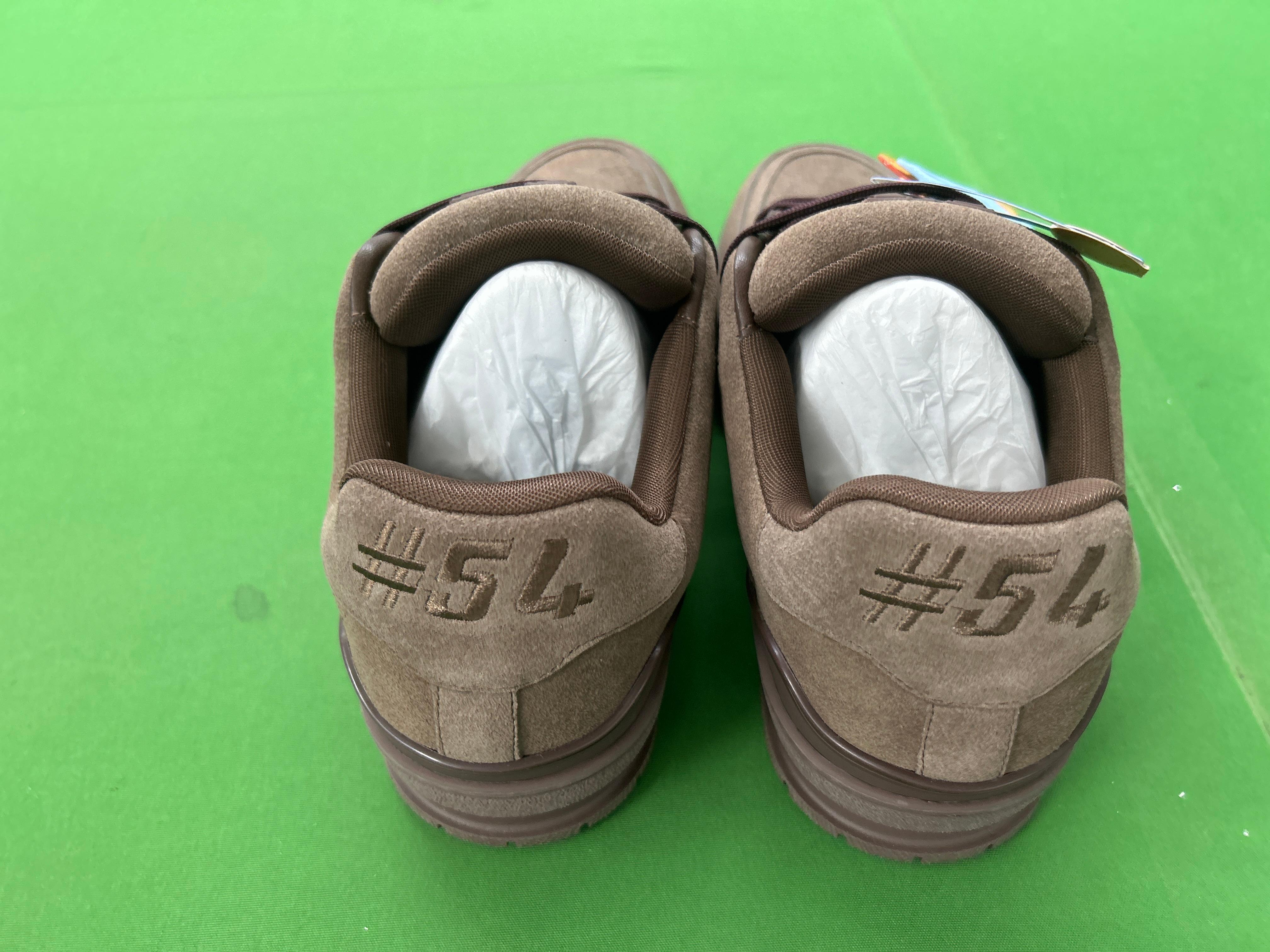 Foto QC 3 de Louis Vuitton Trainer Gold Mirror