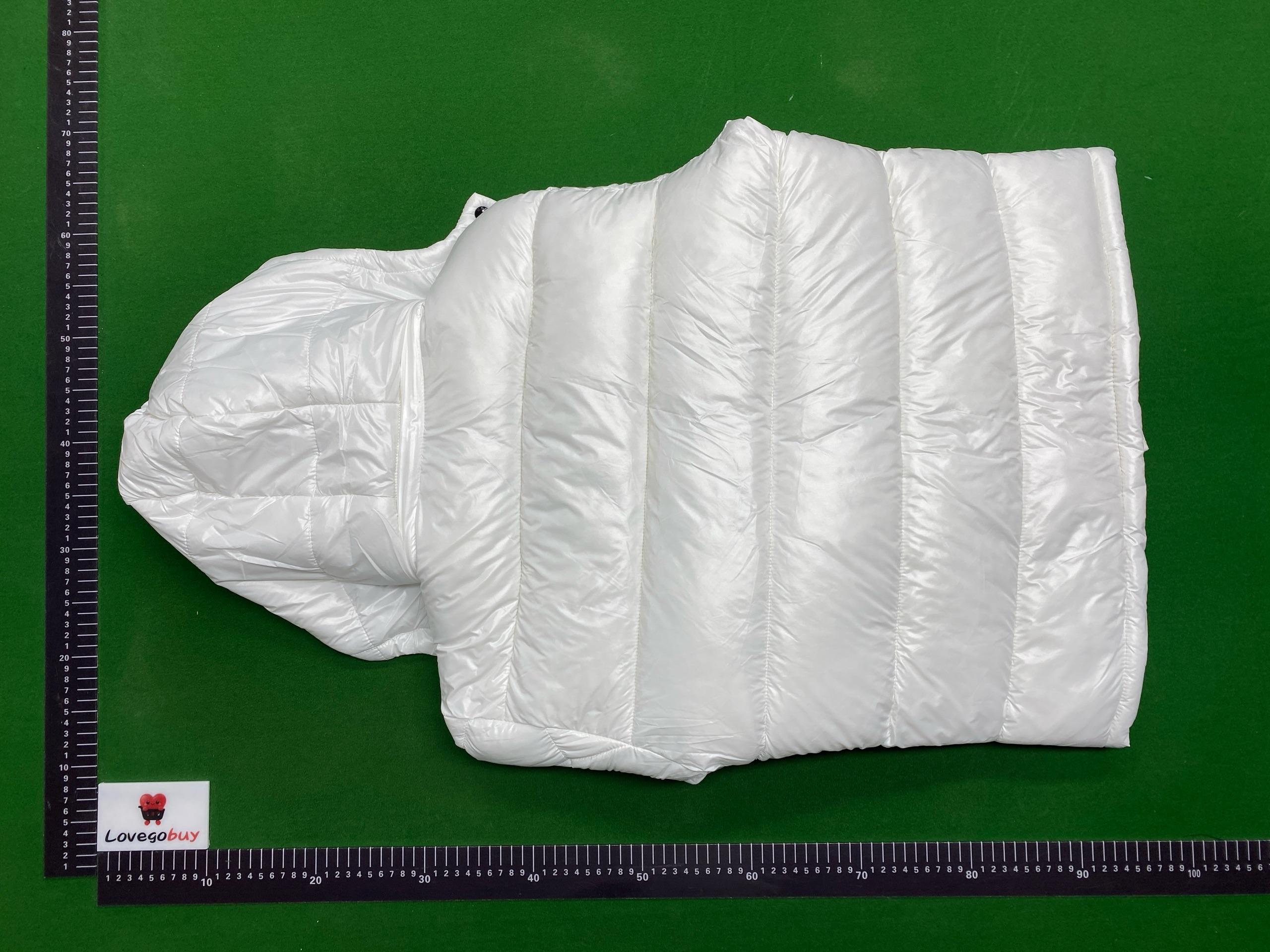 Foto QC 1 de Prada Linea Rossa Hooded Puffer Jacket Light Nylon Black