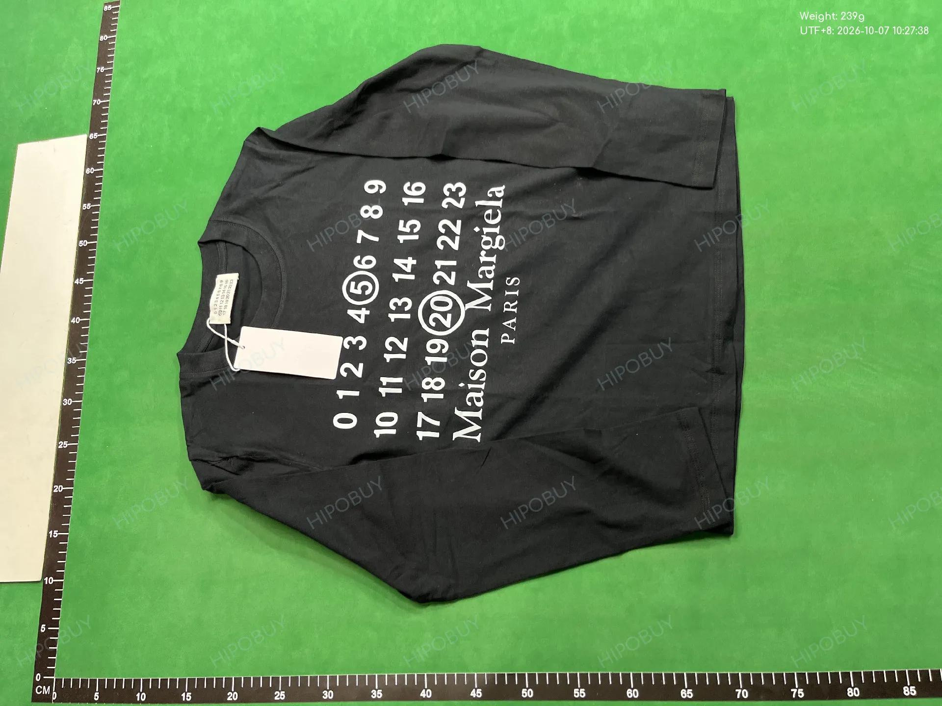 Foto QC 2 de Maison Margiela T-shirt Numeric Logo Long Sleeve White