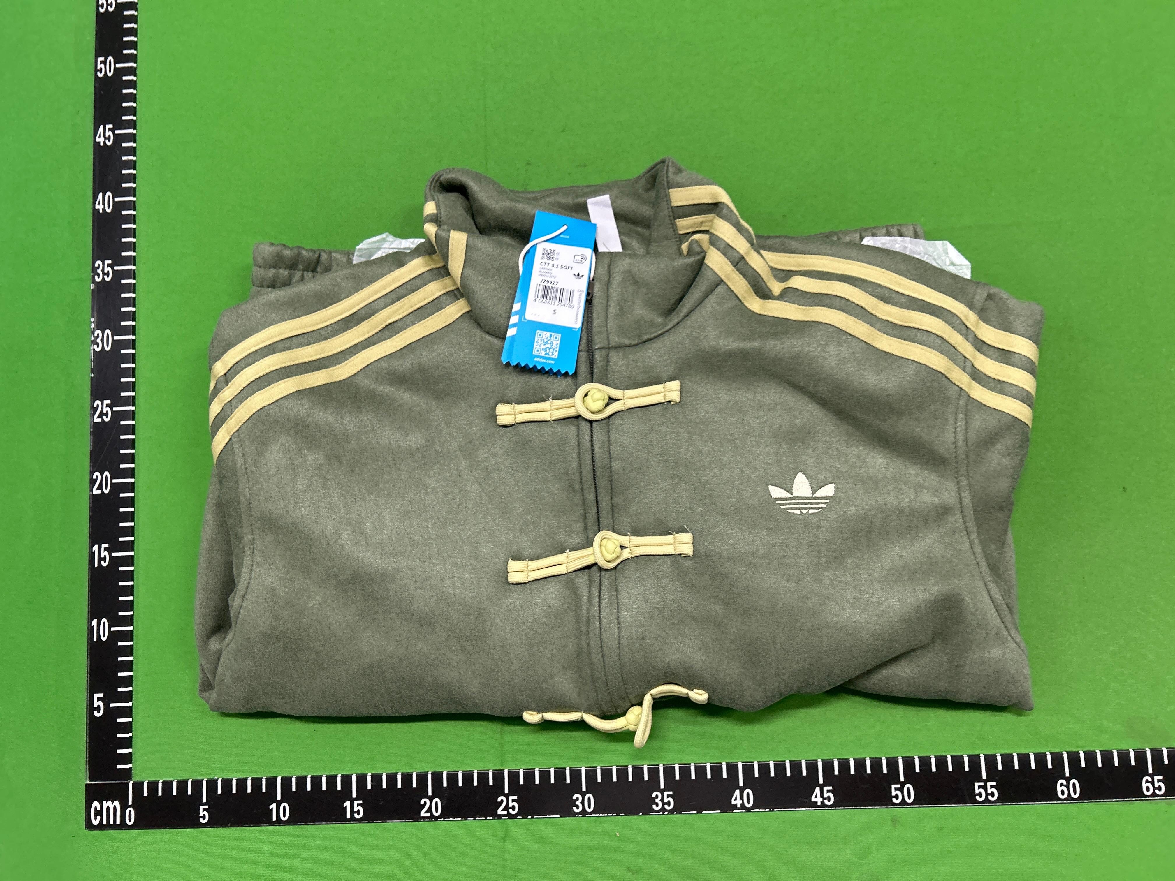 Foto QC 8 de adidas Originals Chinese New Year Tang Track Jacket Black