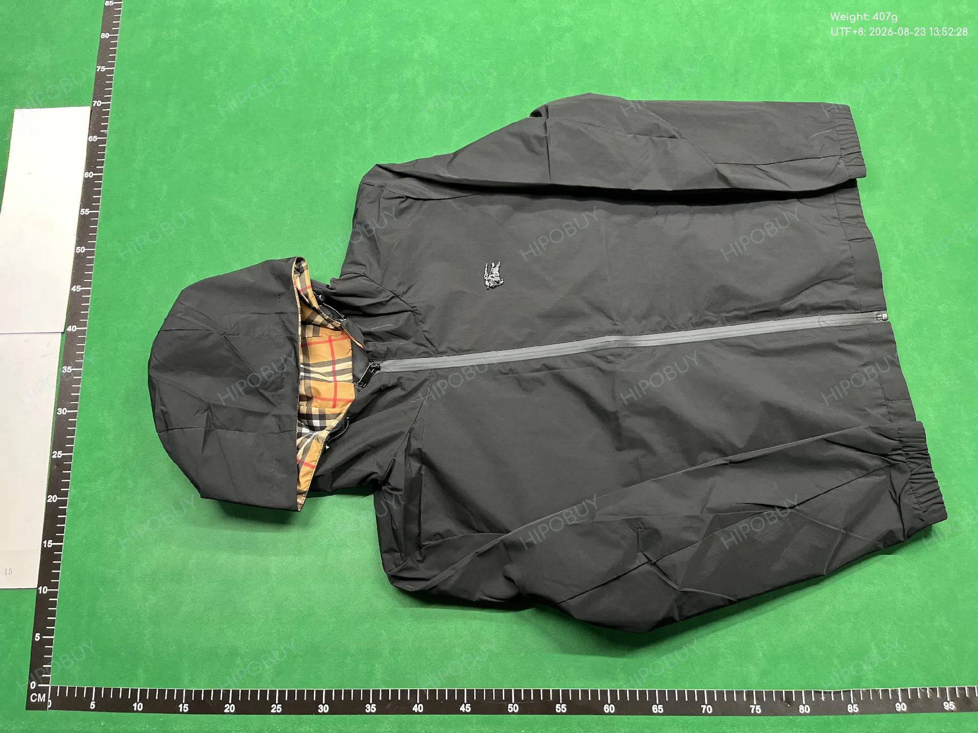 Foto QC 2 de Burberry Hooded Jacket Vintage Check Lining Black