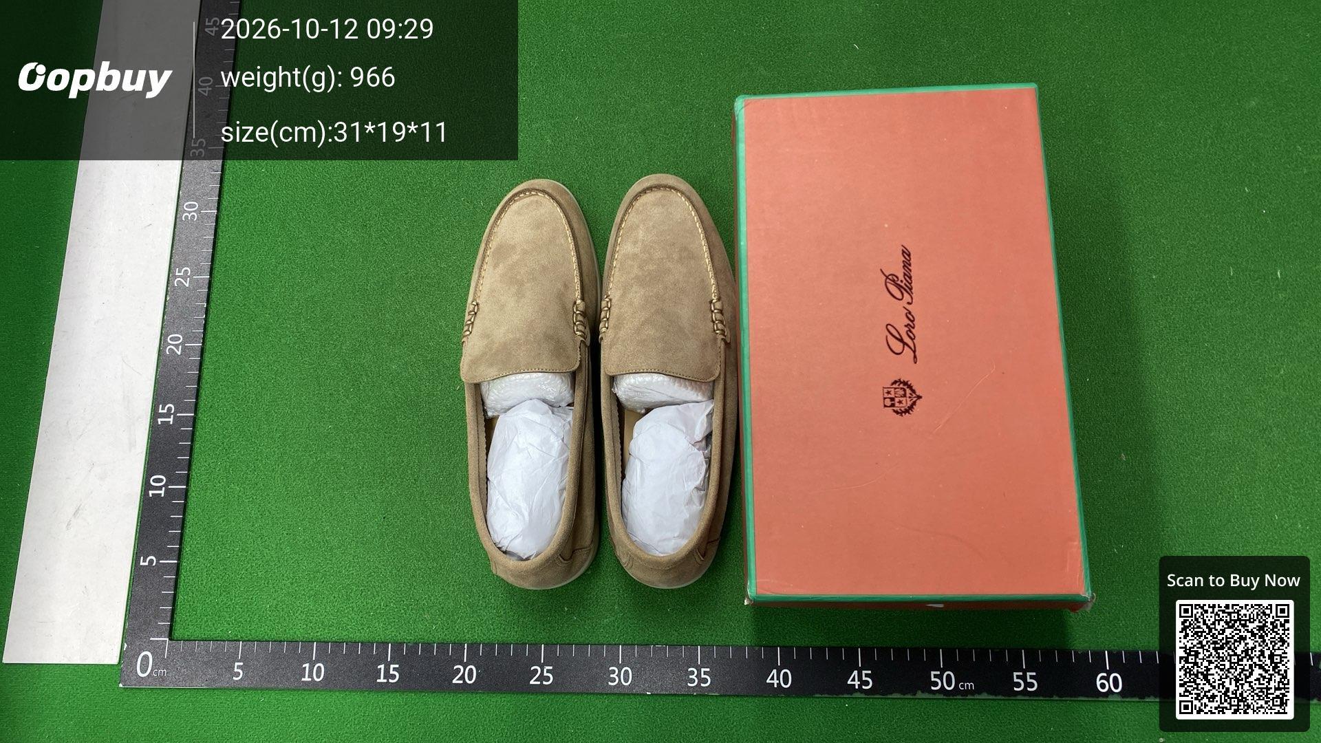 Foto QC 1 de Loro Piana Summer Walk Suede Slip-on Loafers