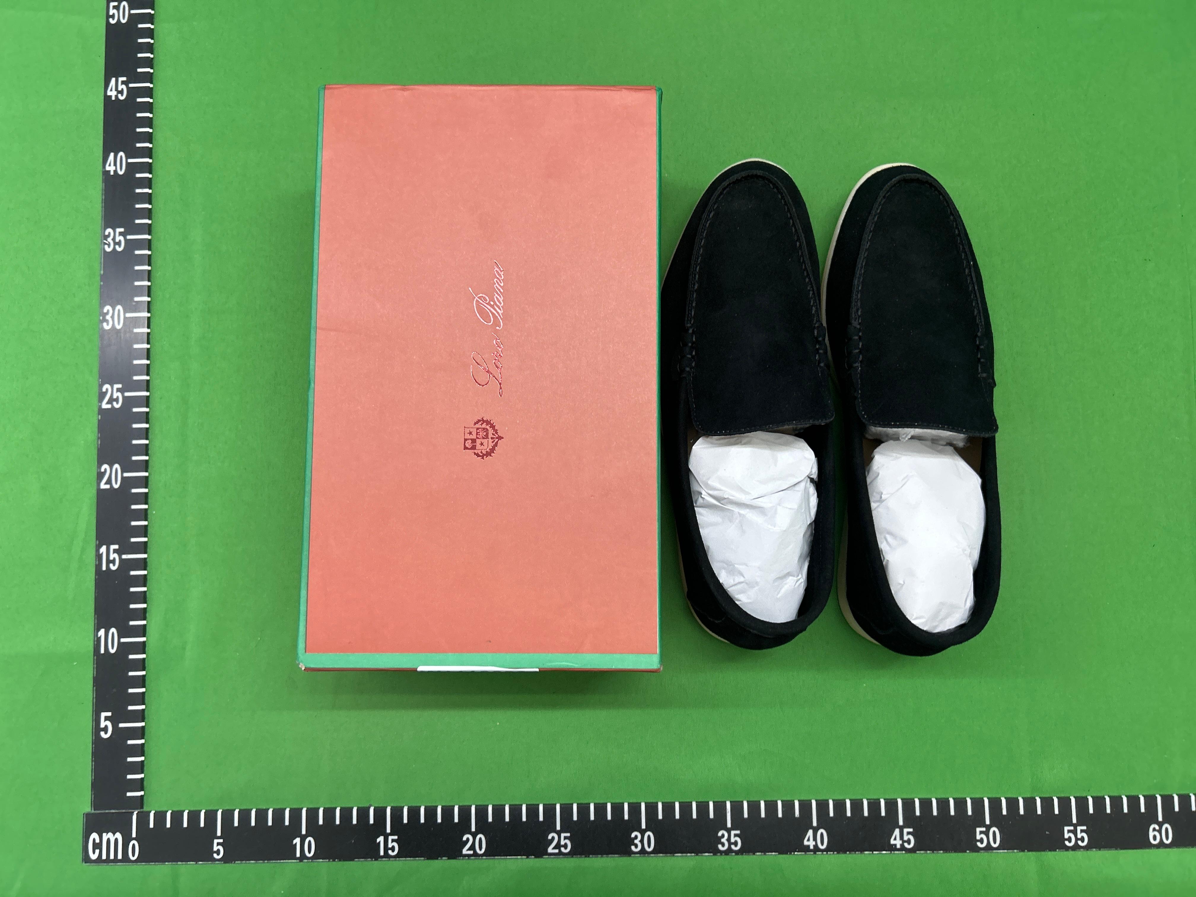 Foto QC 8 de Loro Piana Summer Walk Suede Slip-on Loafers