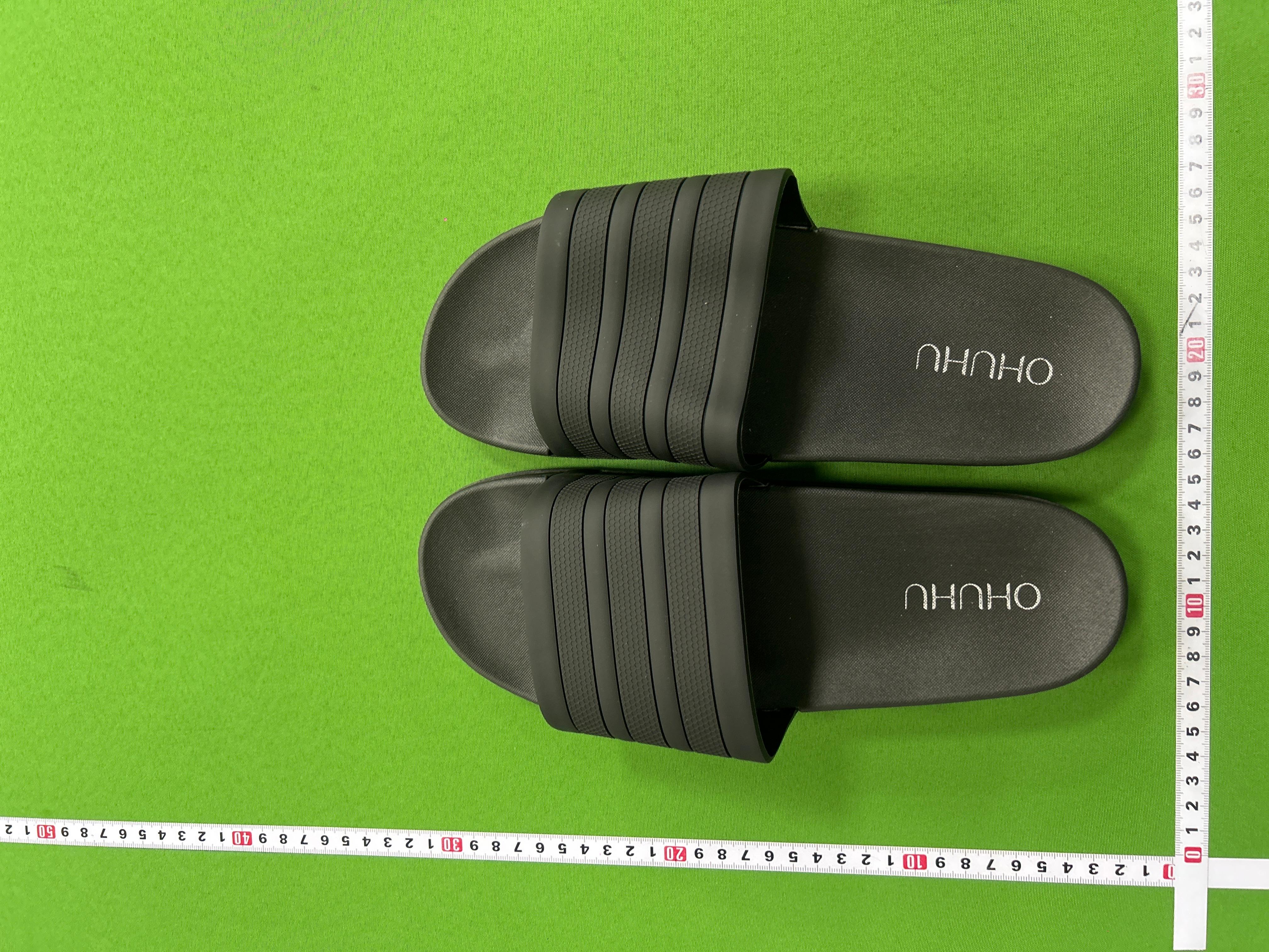 Foto QC 7 de Other Three Stripes Slides PVC Black Yellow 2026