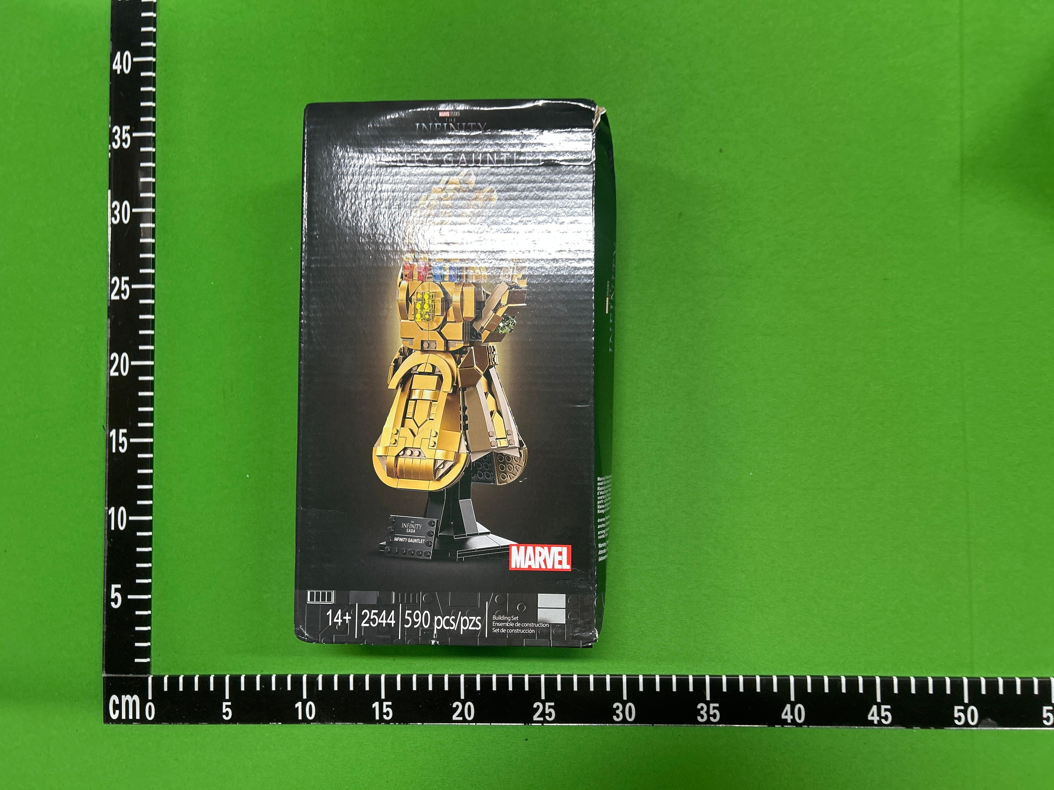 Foto QC 5 de LEGO Marvel Avengers: Endgame The Infinity Saga Nano Gauntlet 76223 Building Blocks Toy
