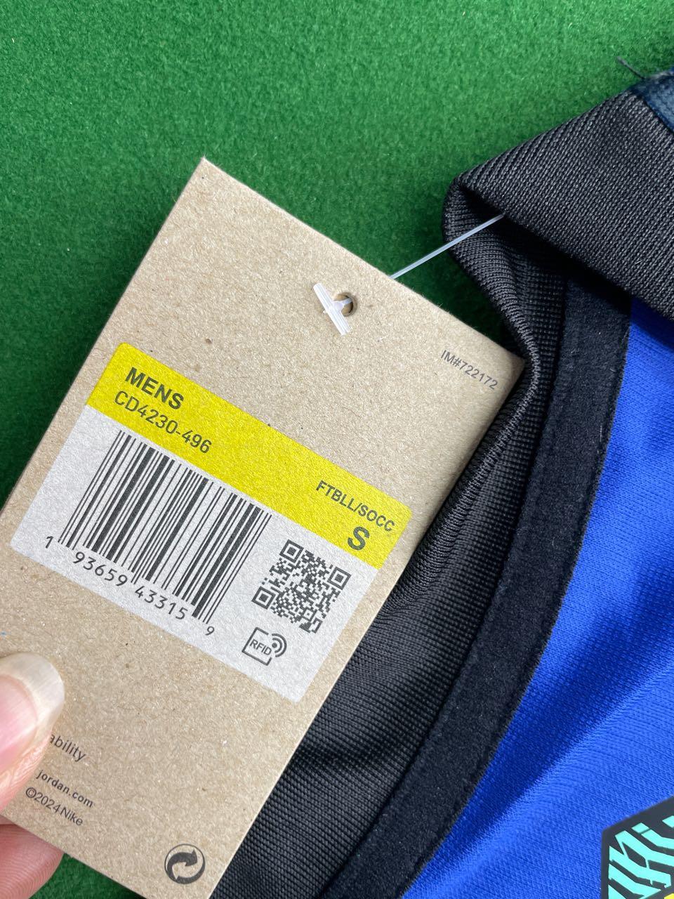 Foto QC 4 de Kobe Bryant x Nike x FC Barcelona 2026/27 Away Jersey Black Purple