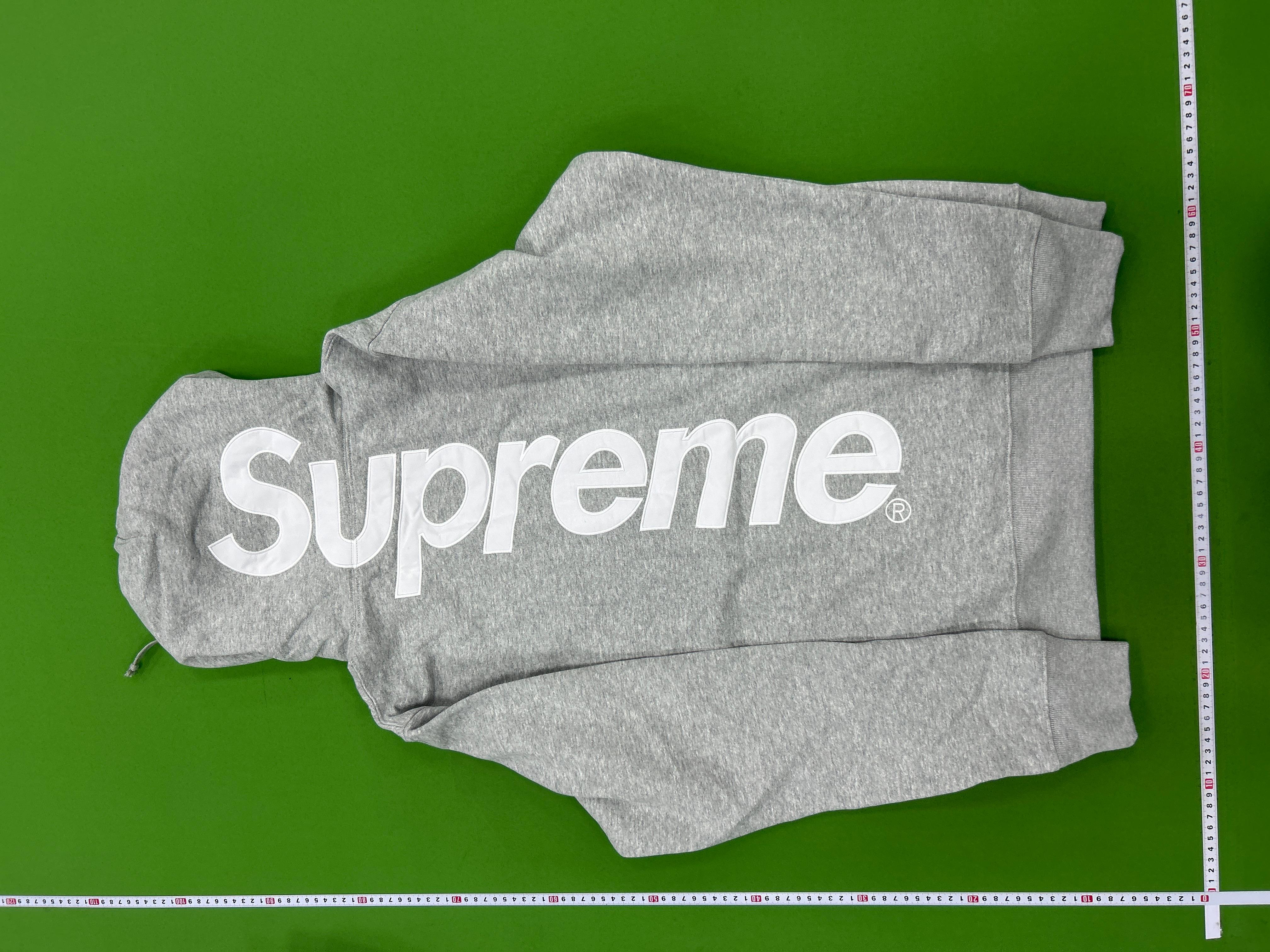 Foto QC 8 de Supreme MM6 Maison Margiela Zip Sweater Liquid Blue Skull Ash Grey
