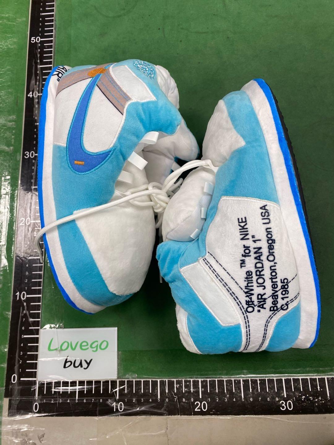 Foto QC 2 de Other Air More Uptempo Slippers Plush Black White