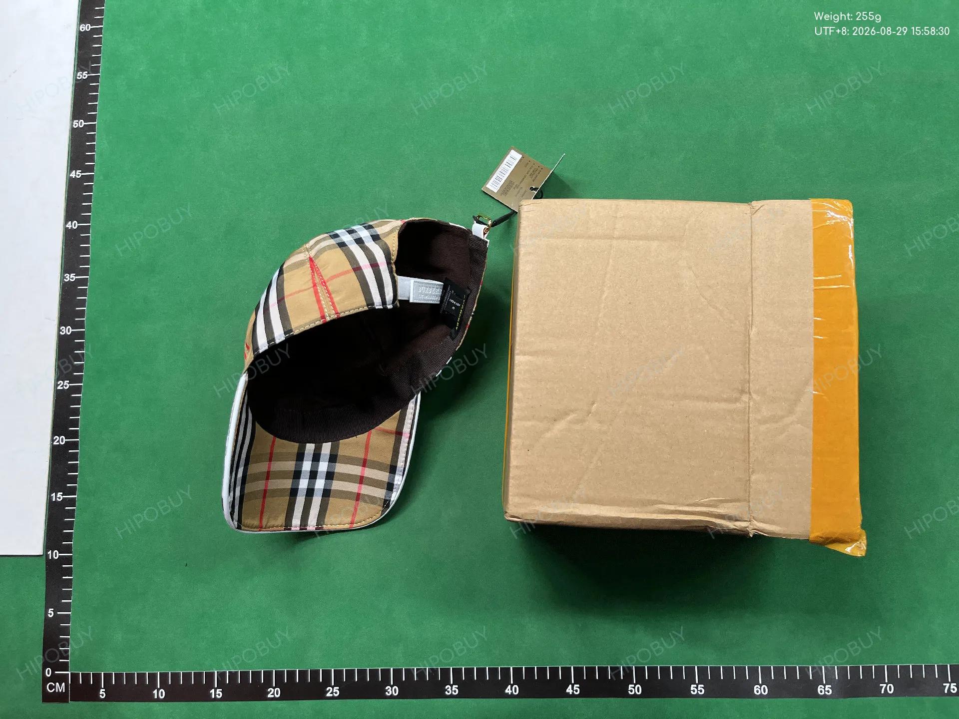Foto QC 6 de Burberry Vintage Check Cap Archive Beige