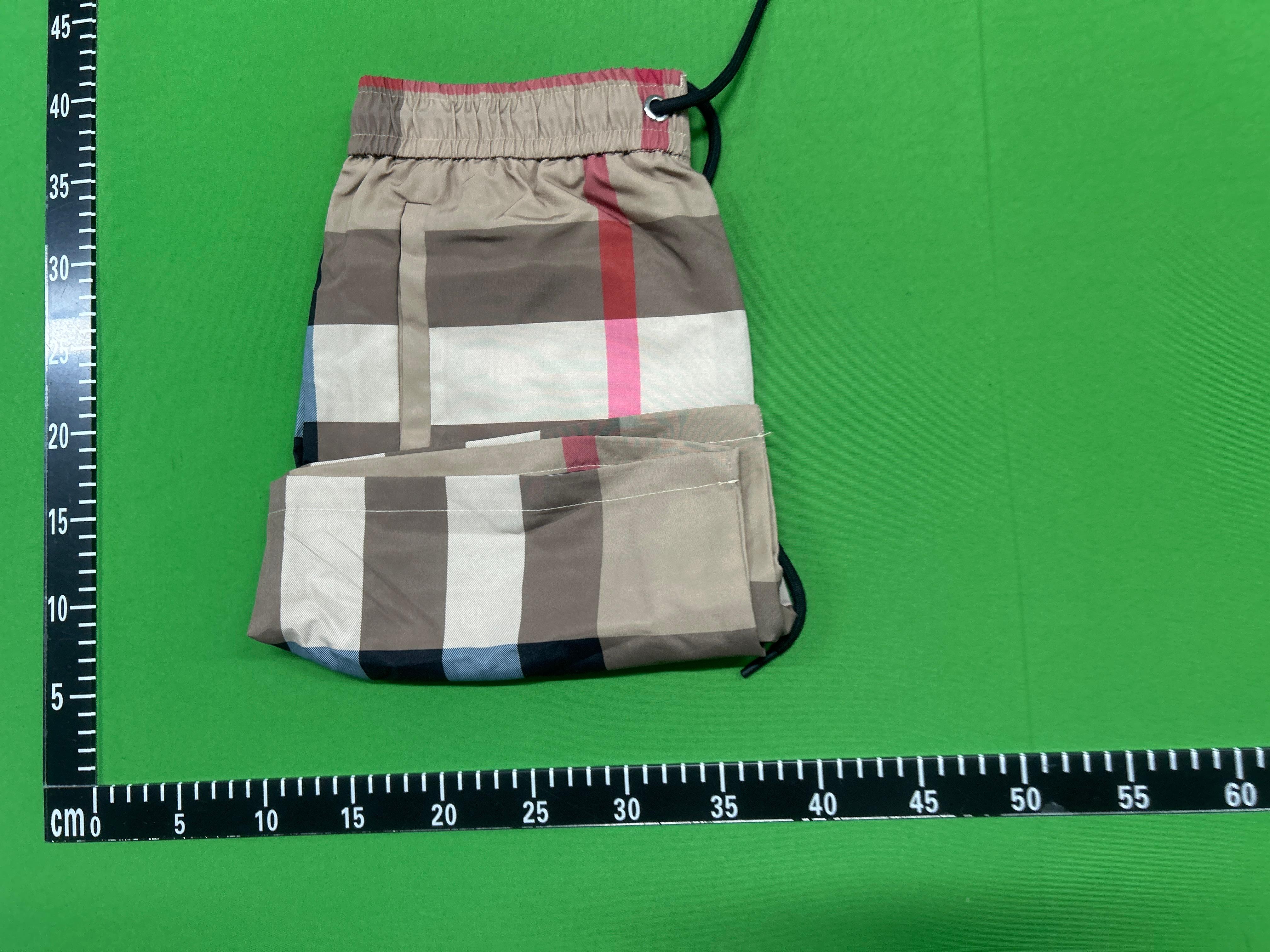 Foto QC 1 de Burberry Shorts Mixed Check Archive Beige